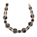 A VICTORIAN BANDED AGATE NECKLACE