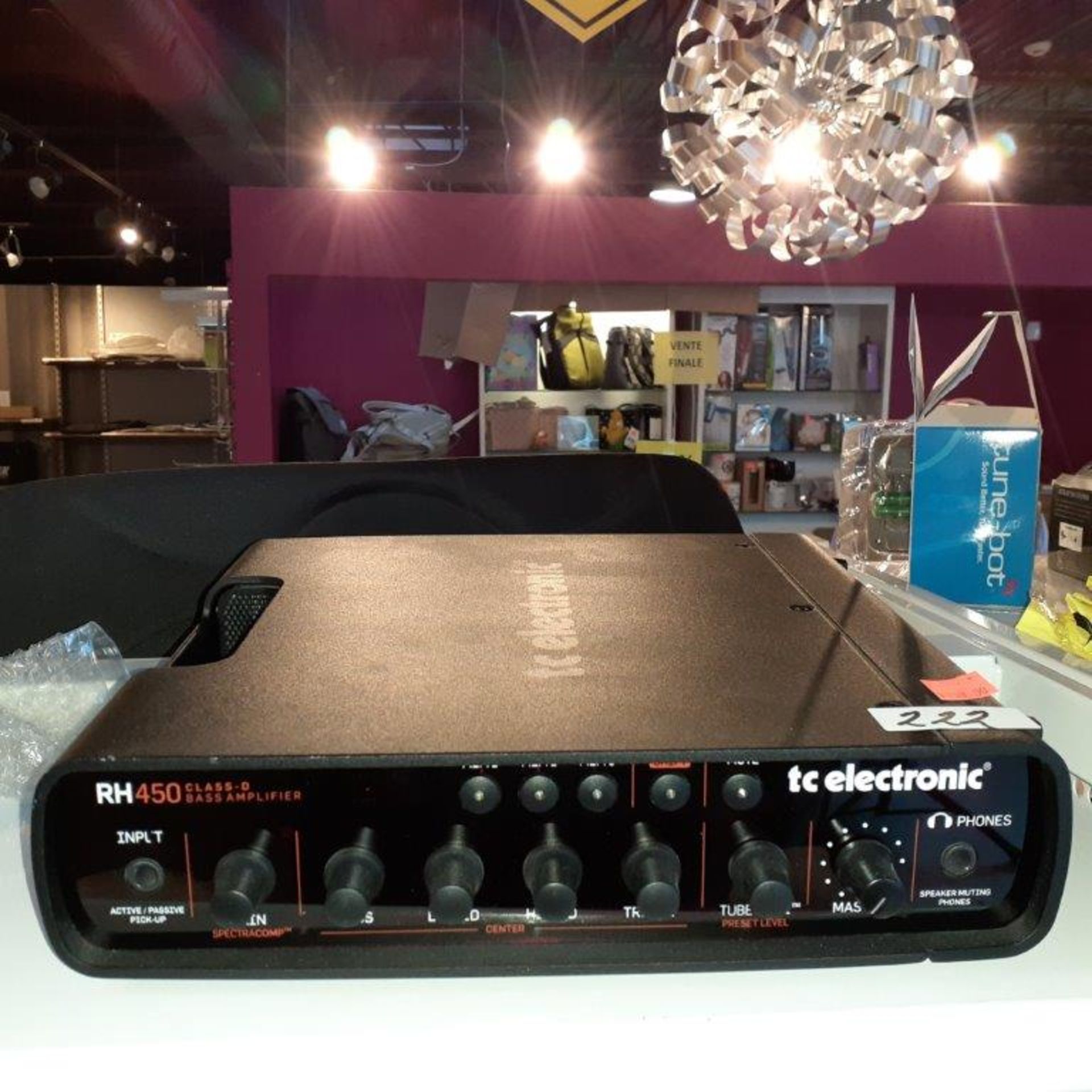 TC ELECTRONIC Class D Bass Amplifier, mod: RH450