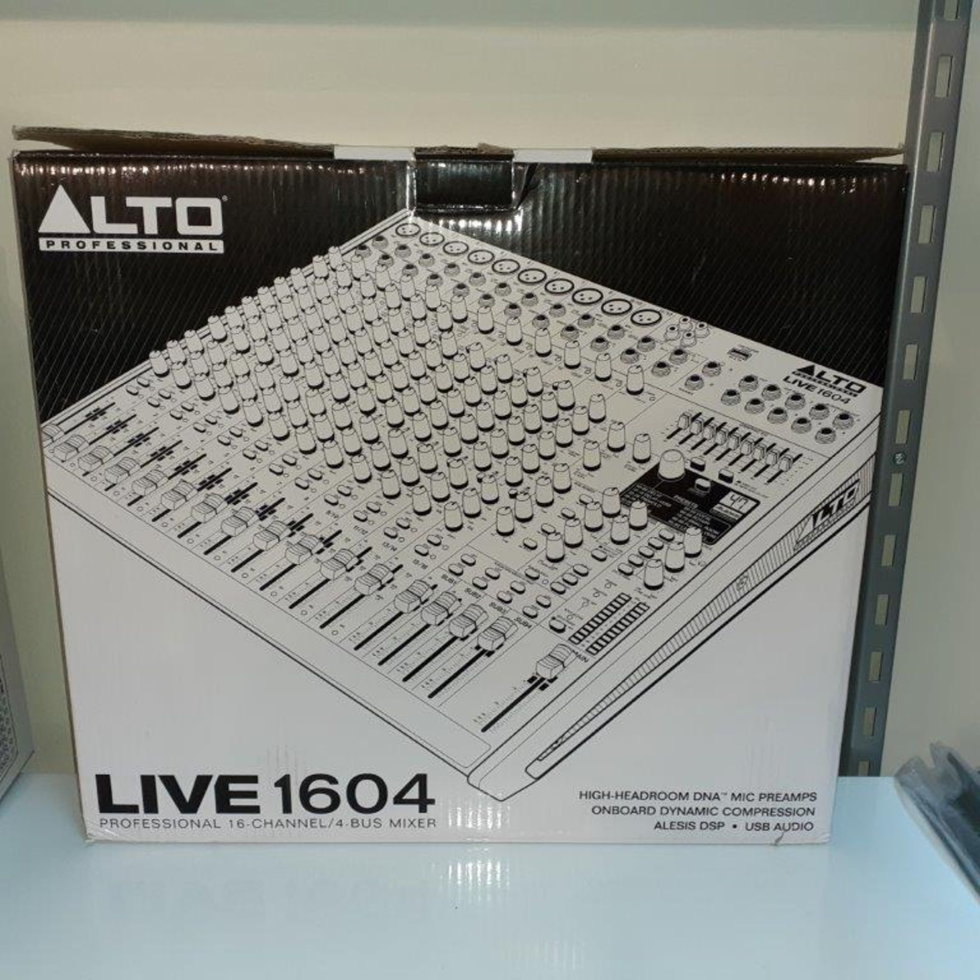 ALTO LIVE 1604 16-Channel Mixer - Image 3 of 4