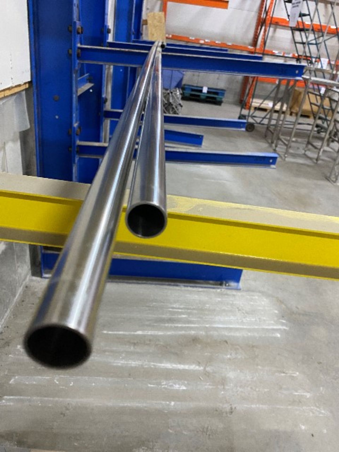 LOT, Stainless steel tubes, 3pcs - Image 2 of 3