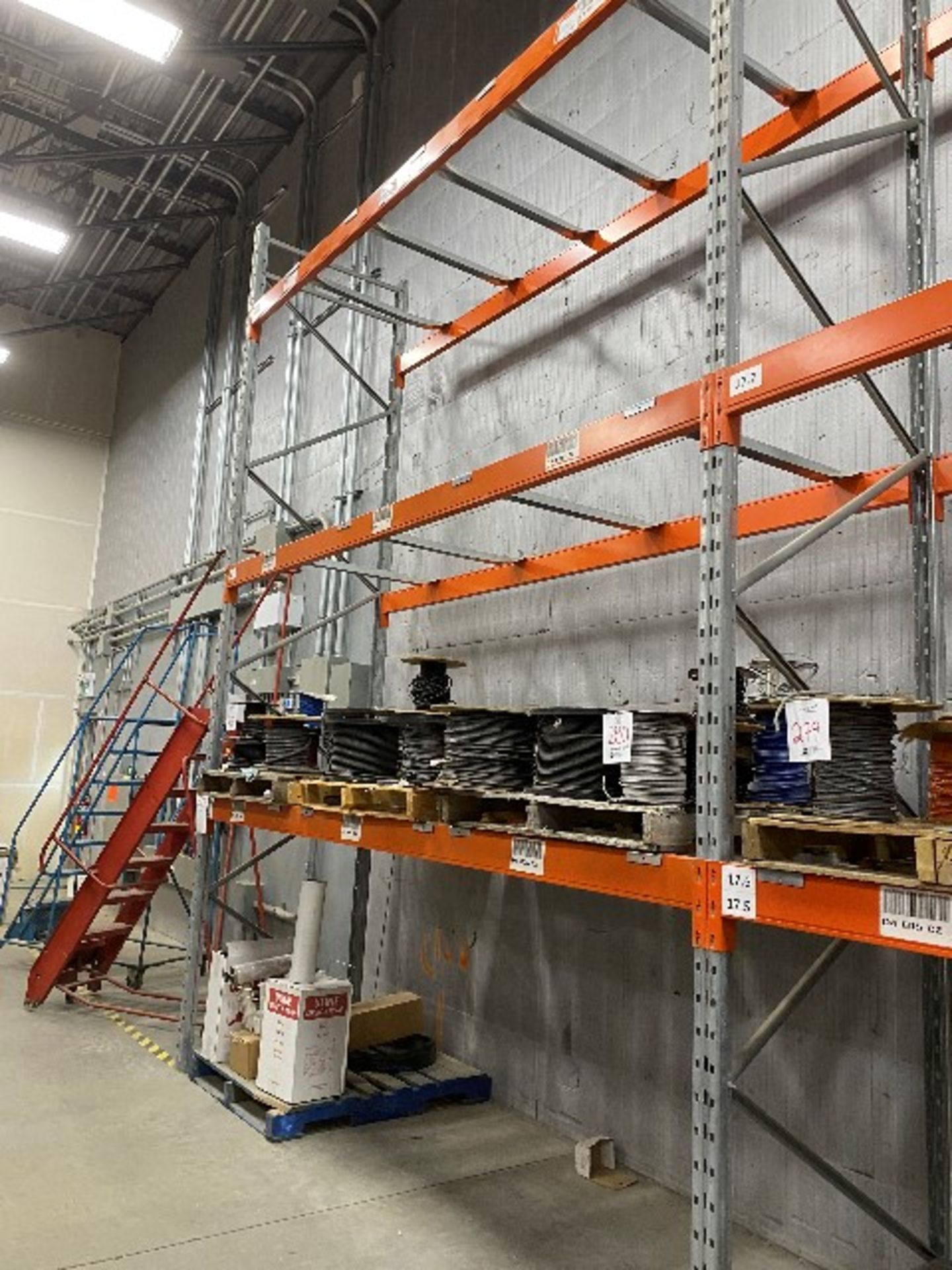 Ready racking, 16' x 42” w/18pcs-12' cross bars, 4 sections - Image 4 of 6