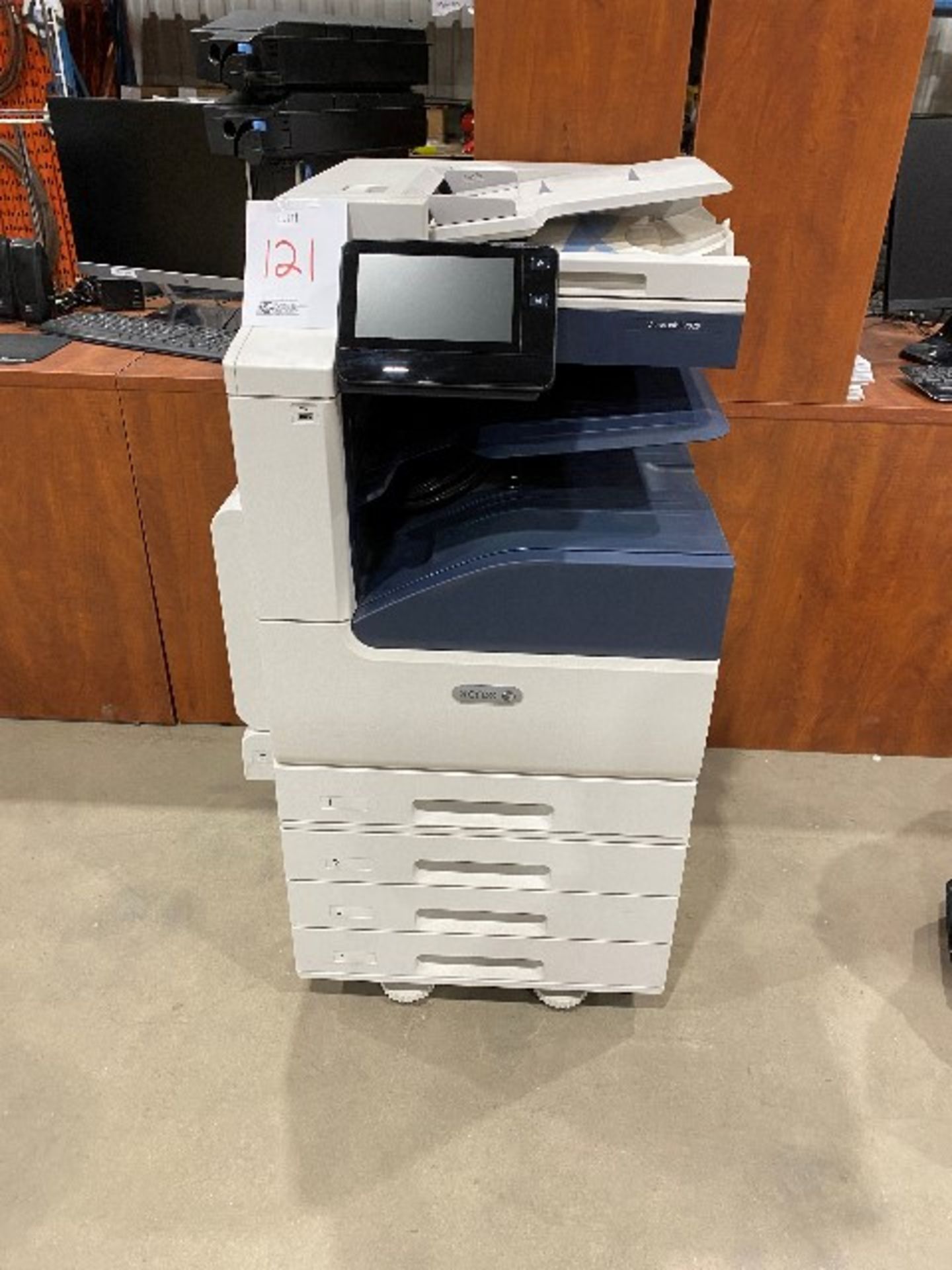 Xerox VersaLink C7020 Multi function printer