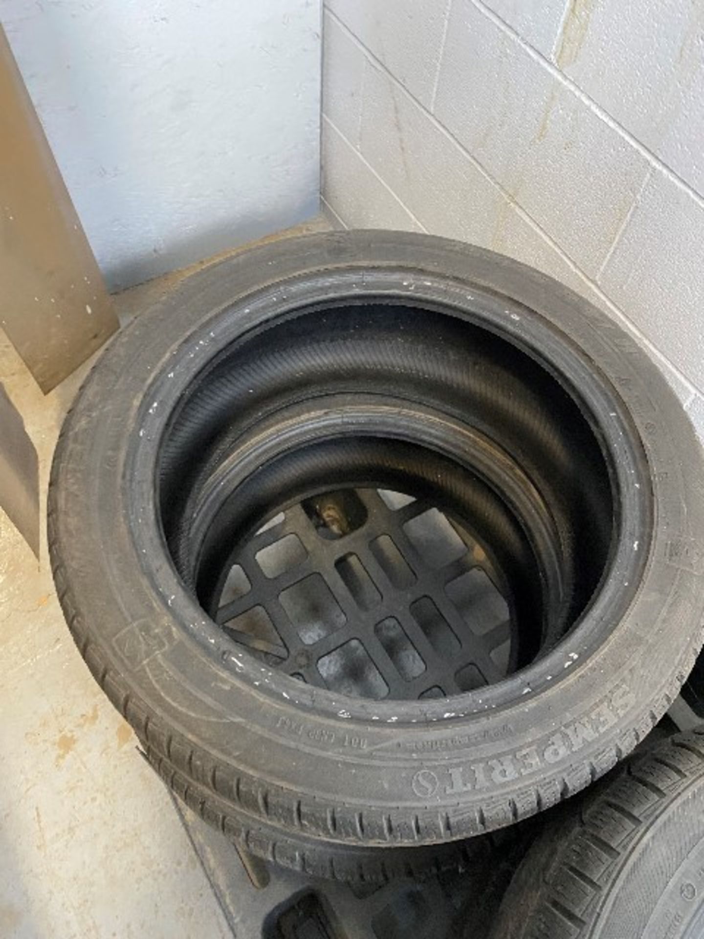 LOT: Semperit Speed Grip snow tires, 235/45R17, 4pcs - Image 2 of 2