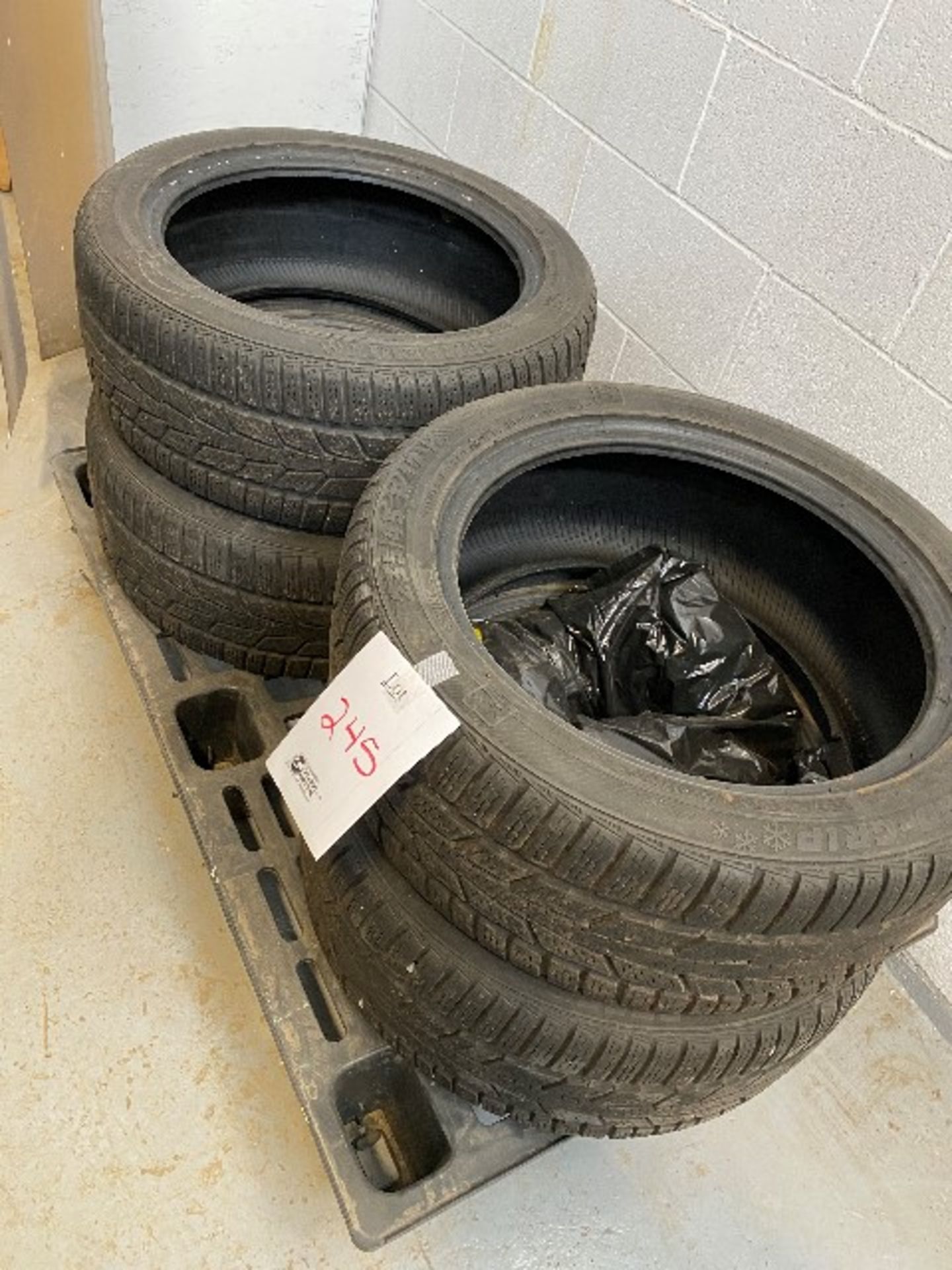 LOT: Semperit Speed Grip snow tires, 235/45R17, 4pcs