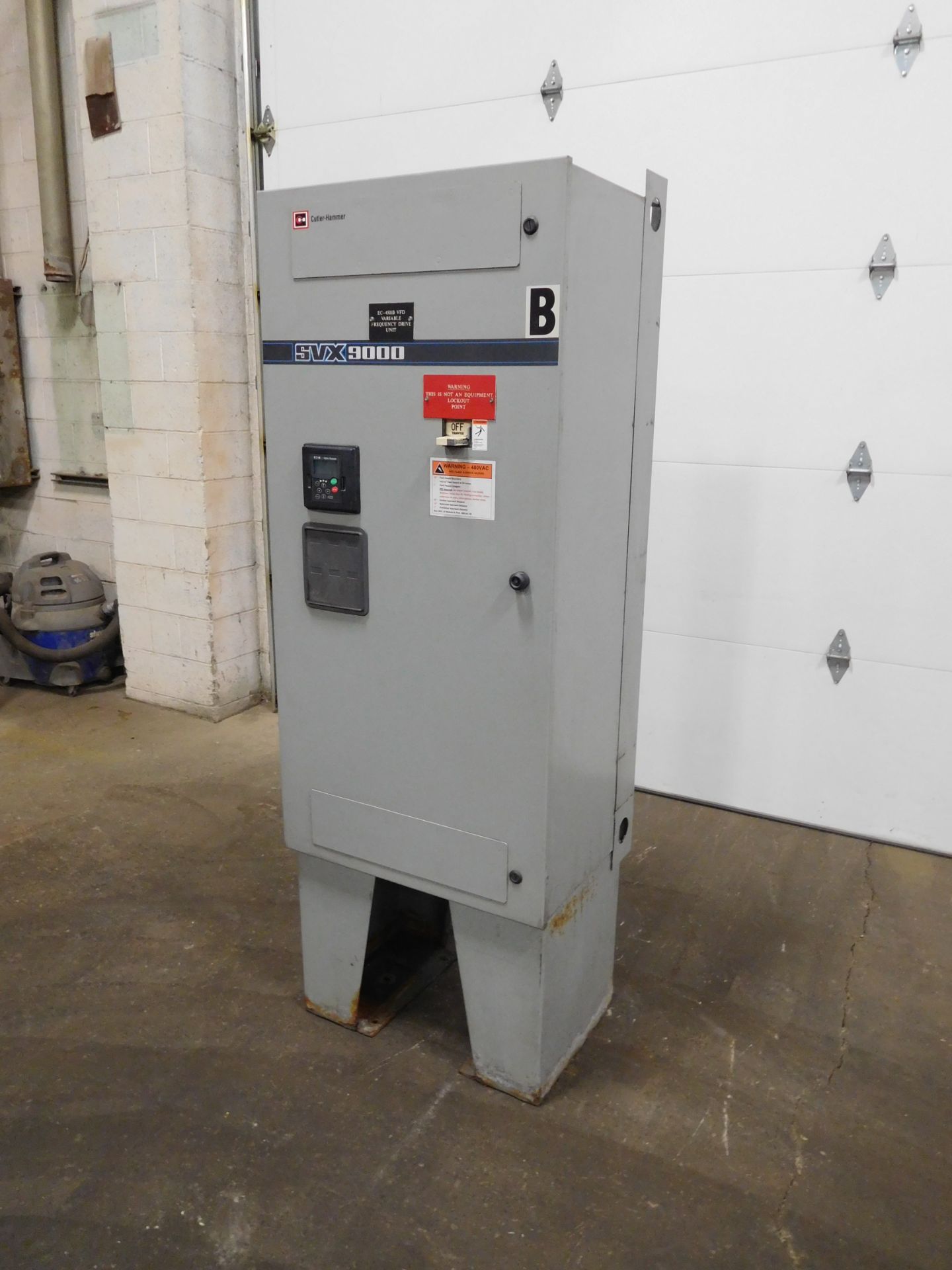 Eaton Cutler-Hammer SVX 9000 Variable Frequency Drive, 60 HP, 3 PH - Image 4 of 11