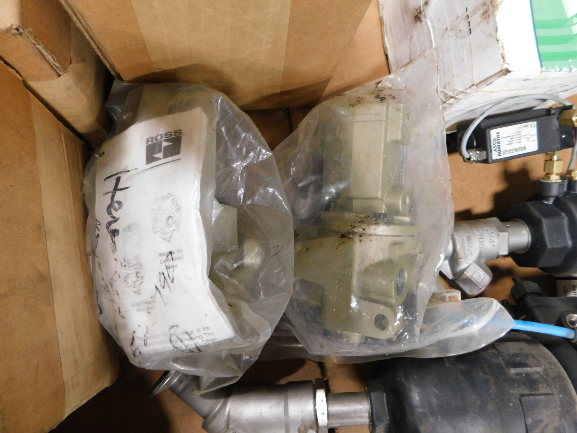 Miscellaneous Valves & Flow Meters, Endress + Hauser, Burkert, Mac, Ross, Asco, Cash - Image 5 of 10