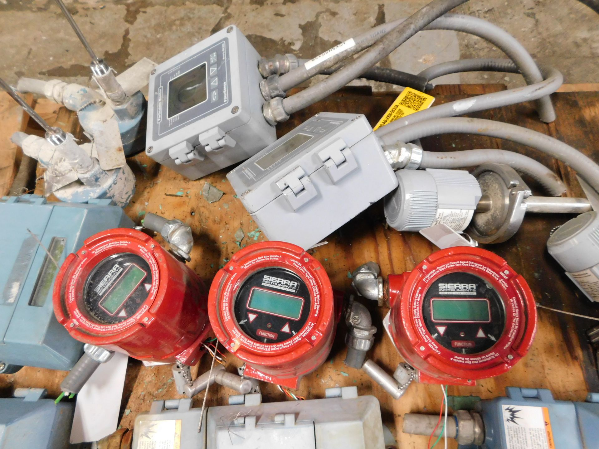 Rosemount, Sierra, Filtersense Transmitters, Flow Meters, Probes - Image 5 of 6