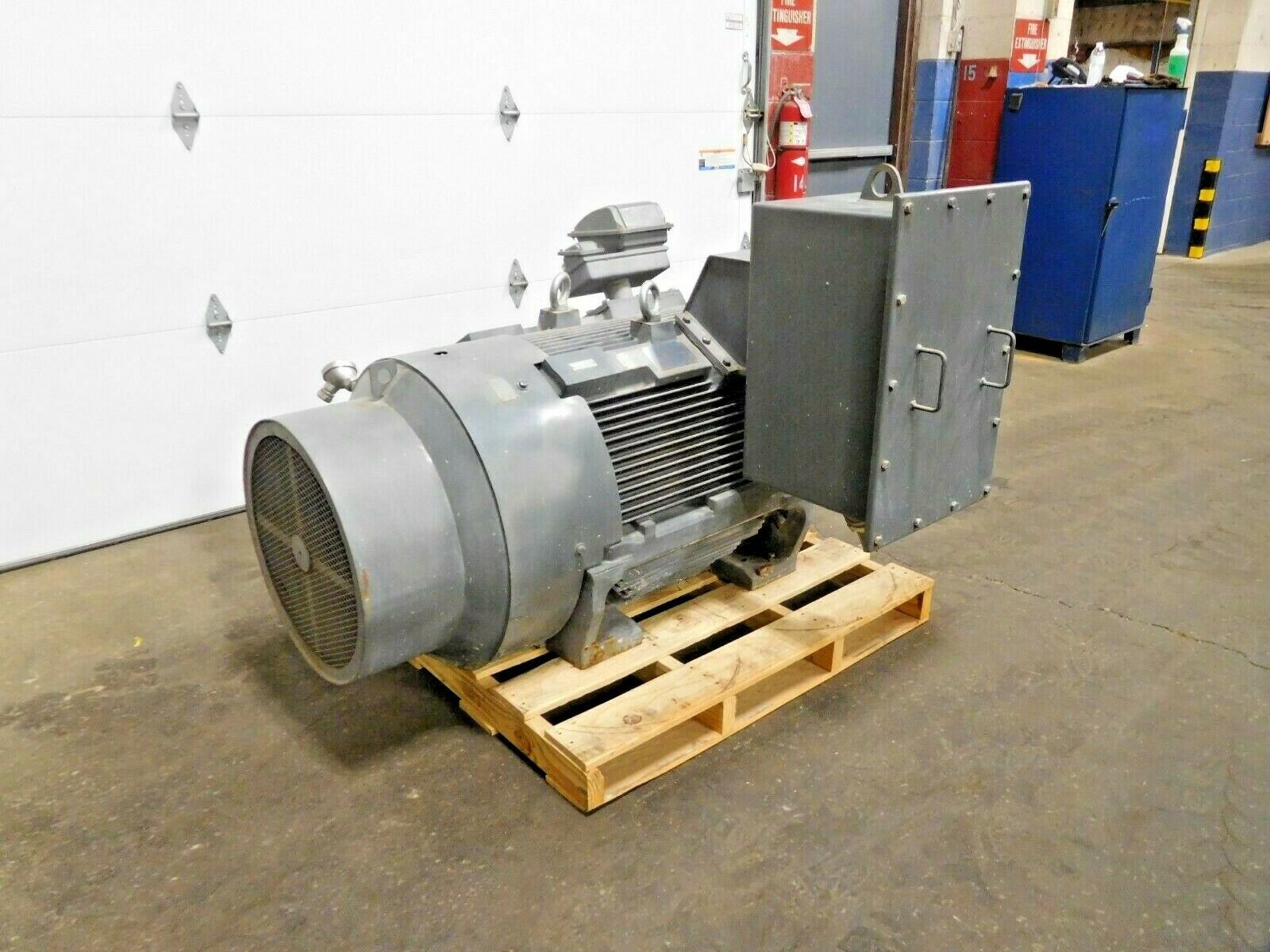 Teco Westinghouse KG2504 Motor. 250 HP. 1780 RPM. 4000 V. 5007B. TEFC. 60 Hz. 3 Ph. AEHGTK. - Image 2 of 4