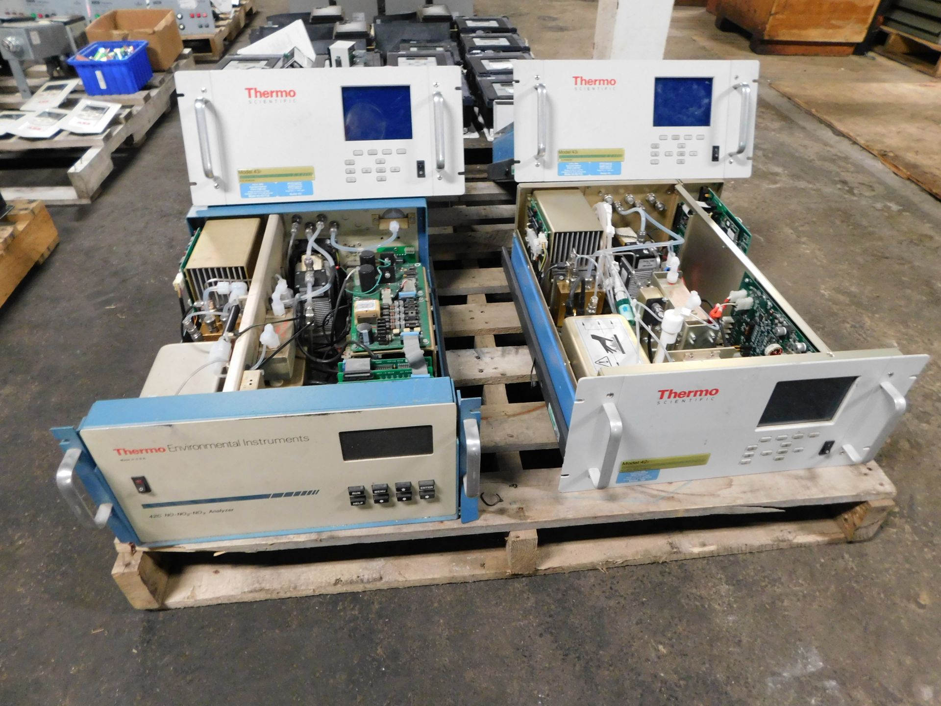 Pallet of Thermo CEMS Equipment - 42i, 42c, (2) 43i