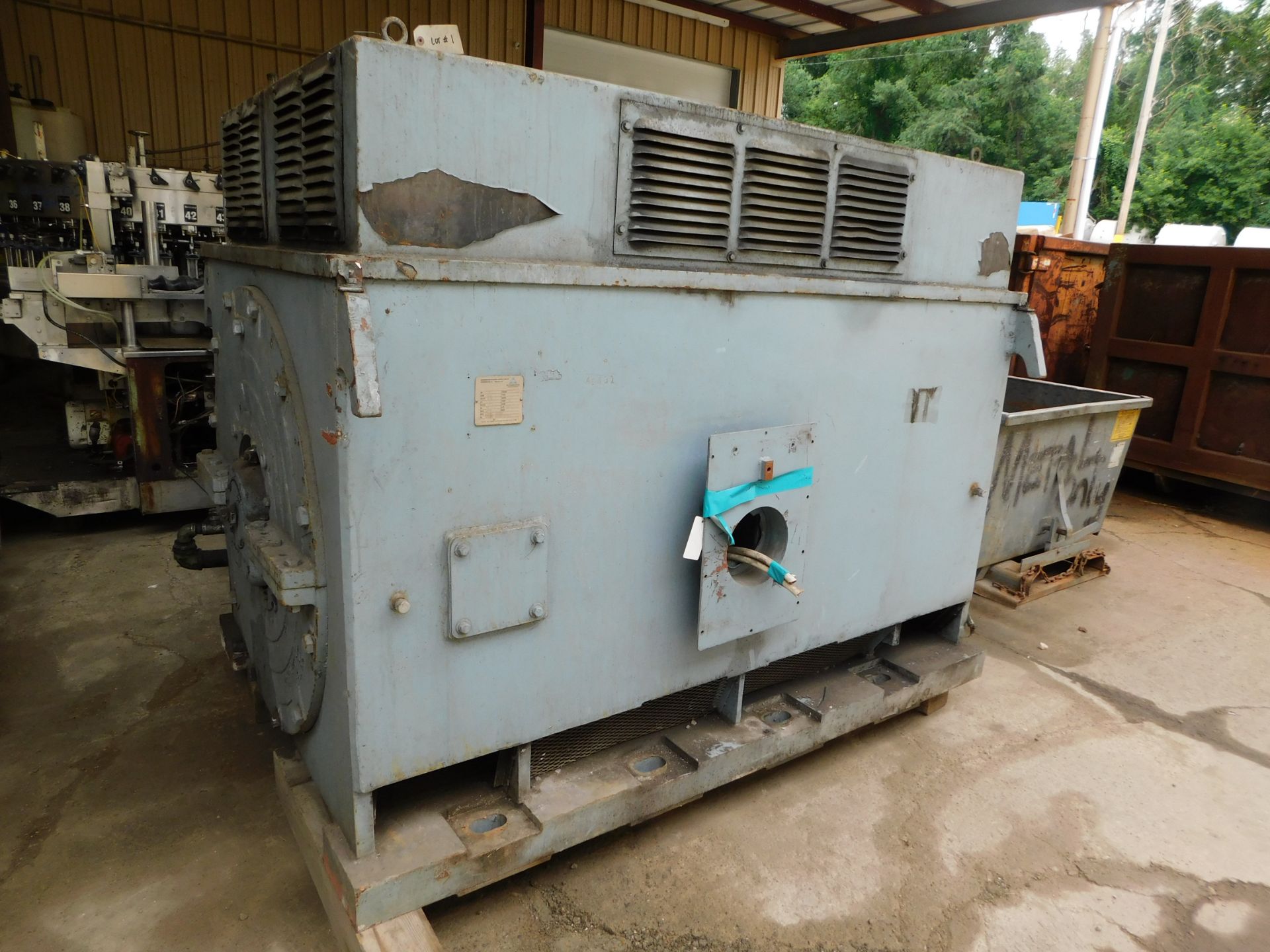 Louis Allis 2500 HP Electric Motor. 3500 RPM. 4000 V. 3 Ph. 60 Hz. WP-1. 1000 SPG. - Image 2 of 4