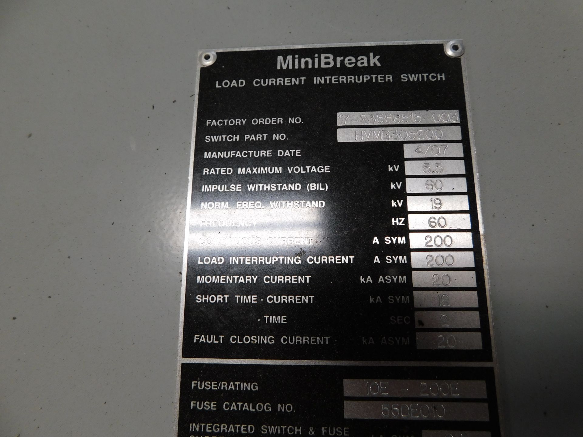 Square D Mini Break Load Interrupter Switch HVMB305200. 200 Amp. - Image 3 of 3