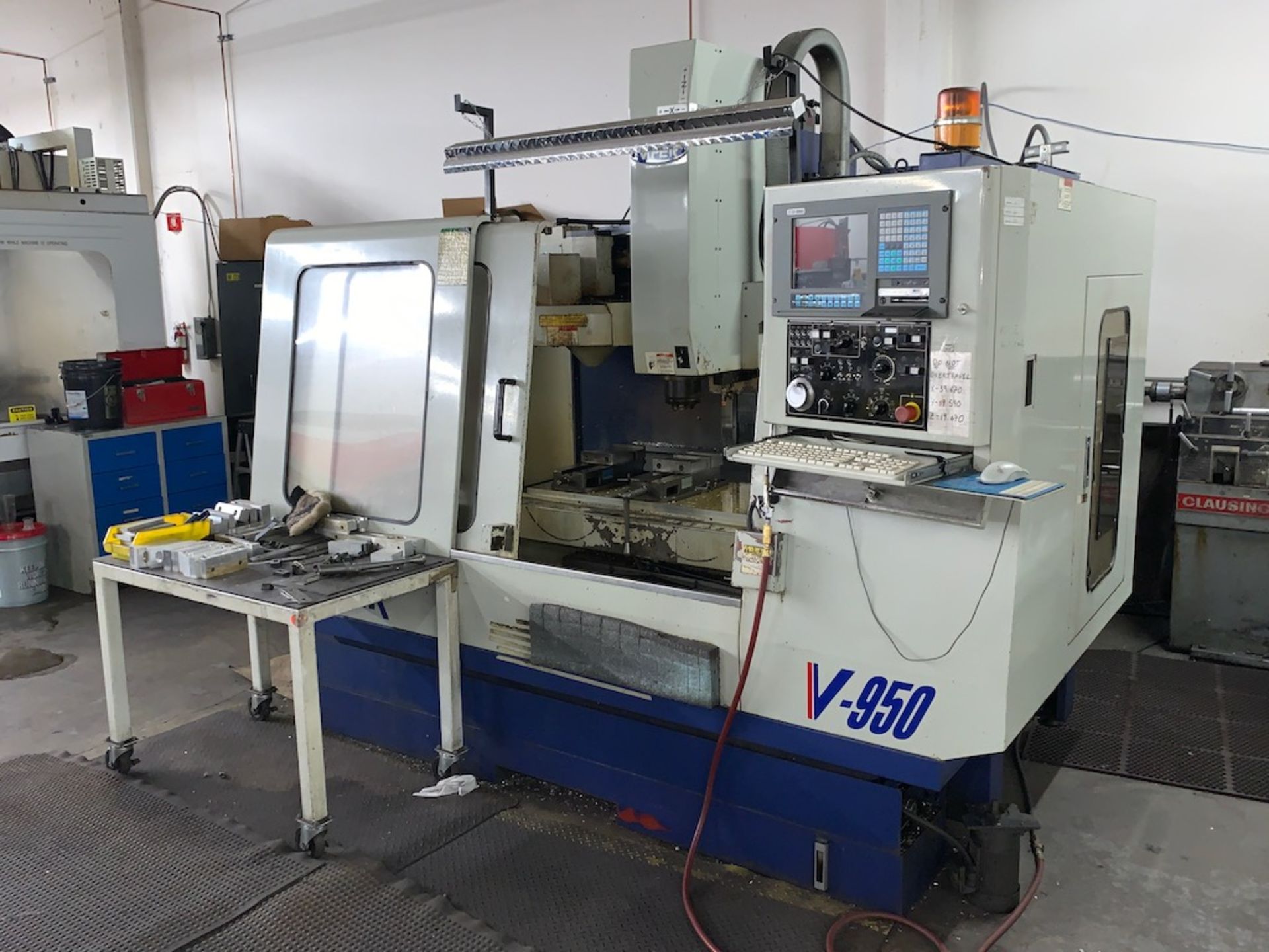 (2000) Mighty VIPER VMC950P CNC Milling Machine | Vertical Milling Machining Center DOM 7/2000, SN/ - Image 2 of 10
