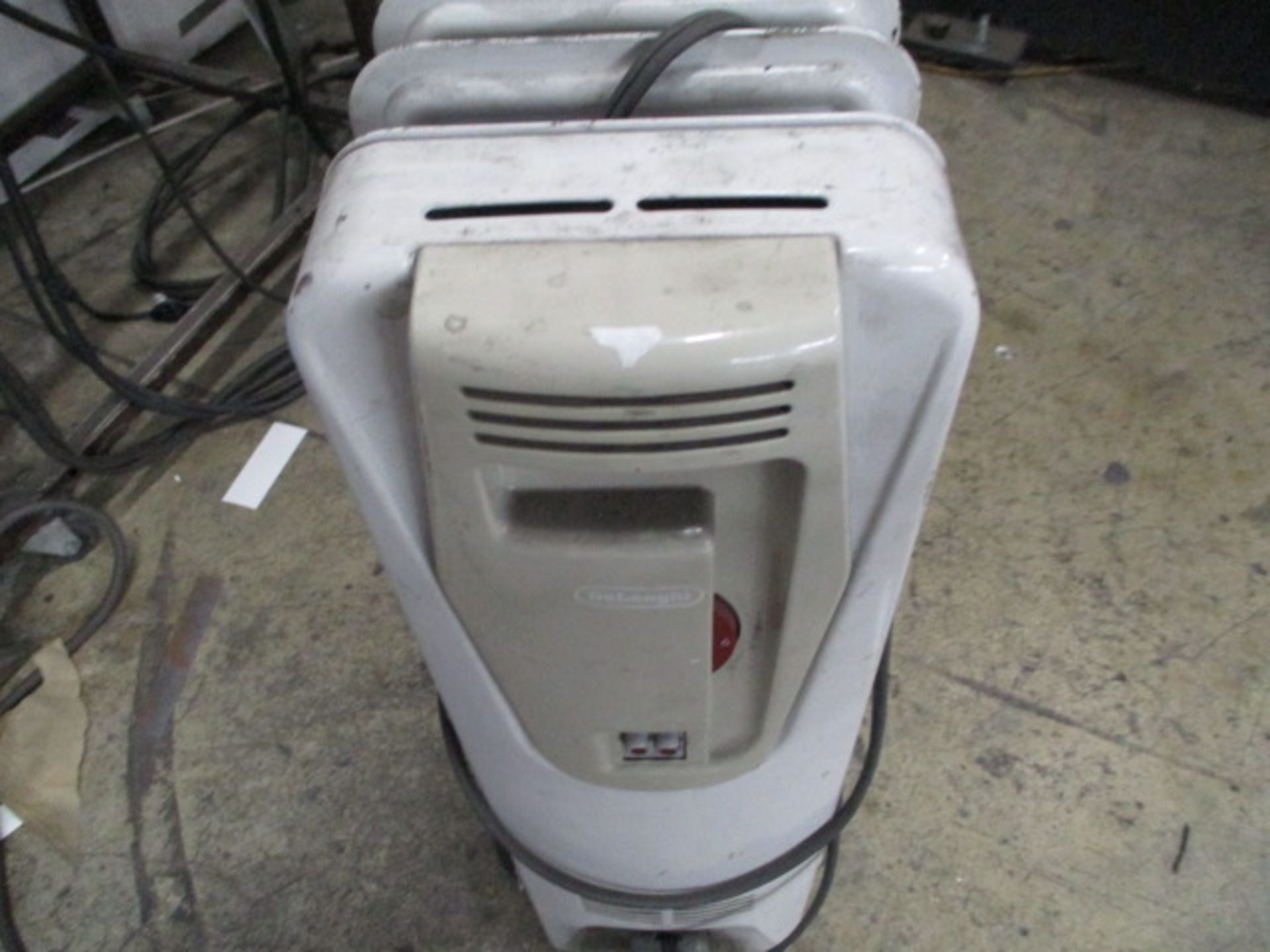 Delonghi Mobile Heater - Image 3 of 6