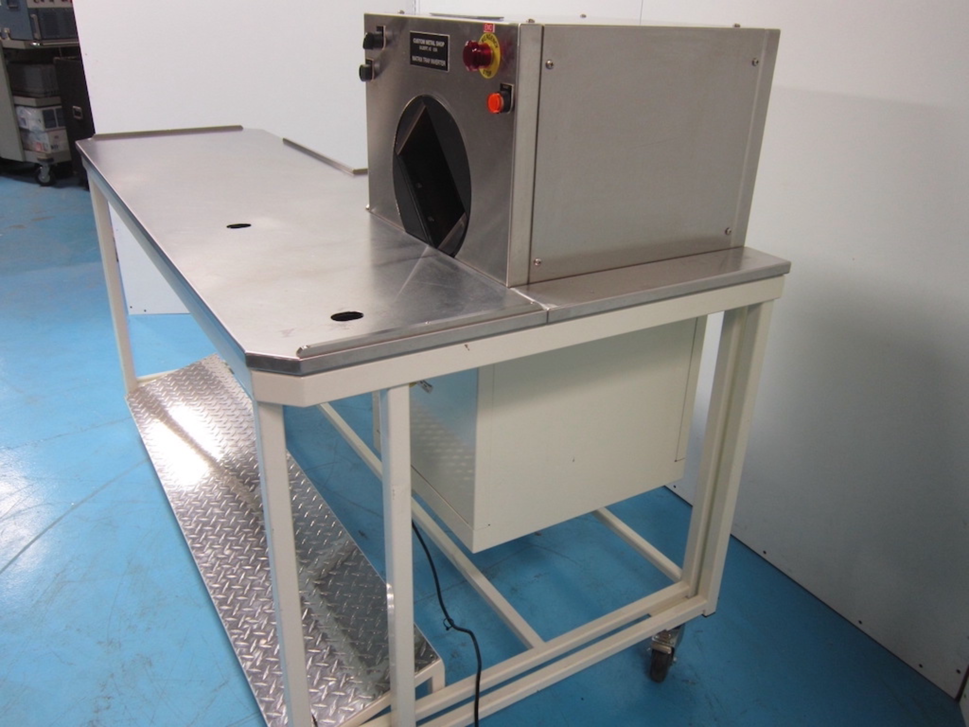 Custom Metal Shop Matrix Tray Inverter - Image 9 of 24