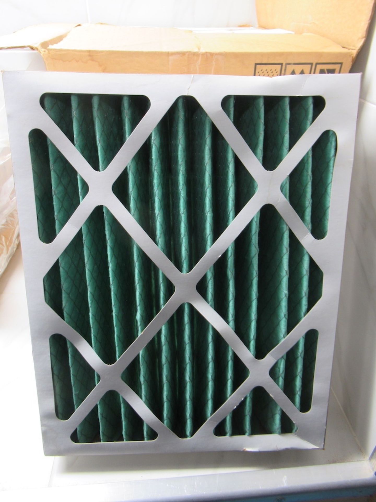 Lot to Include: (44) Air filters, Pneumatic Storage, Hoses, Piston Assembly - Bild 30 aus 50