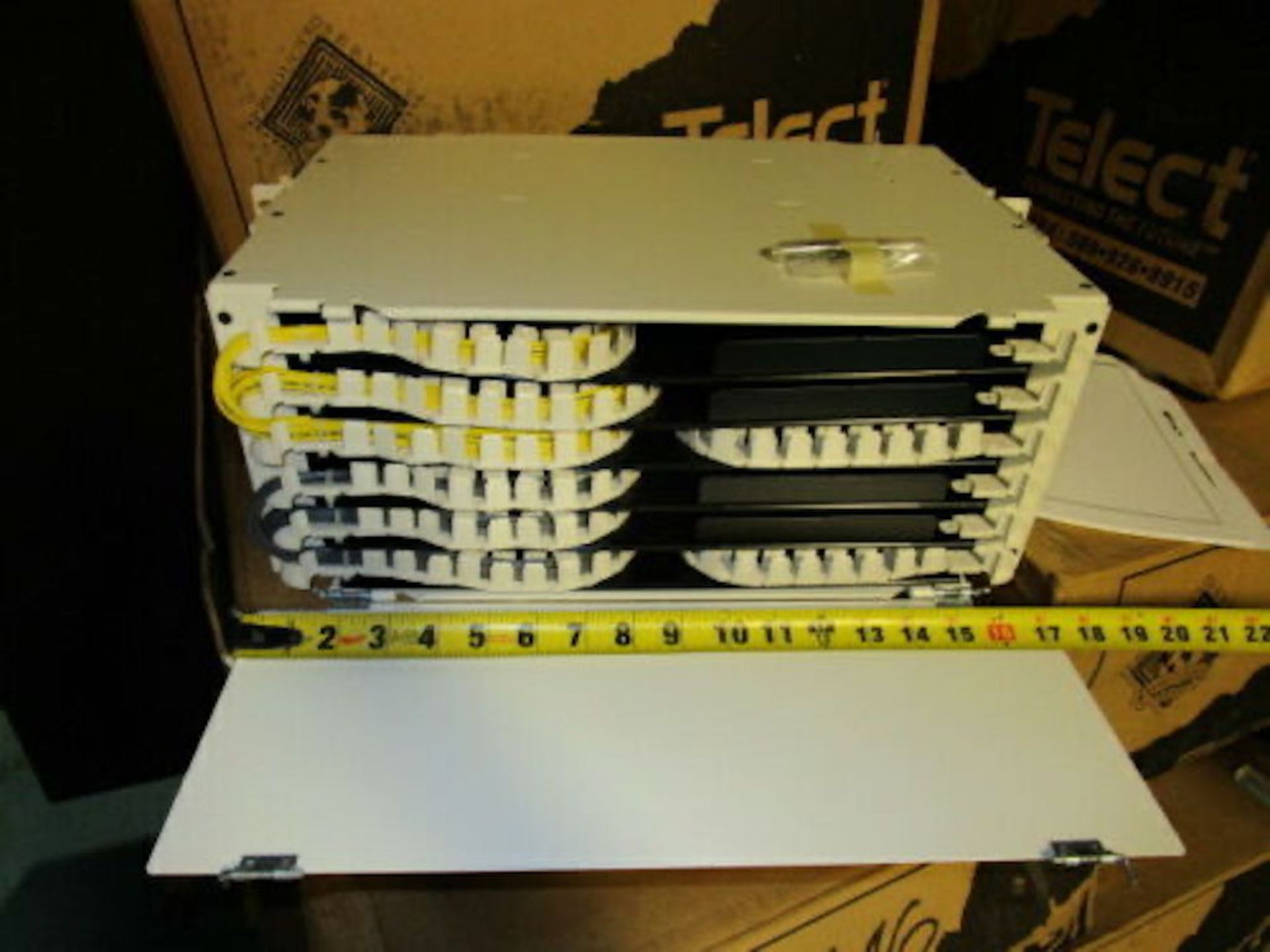 Lot to Include: (15) Telect 19 Inch Linxs Lightwave Integrated Cross Connect System - Bild 3 aus 4