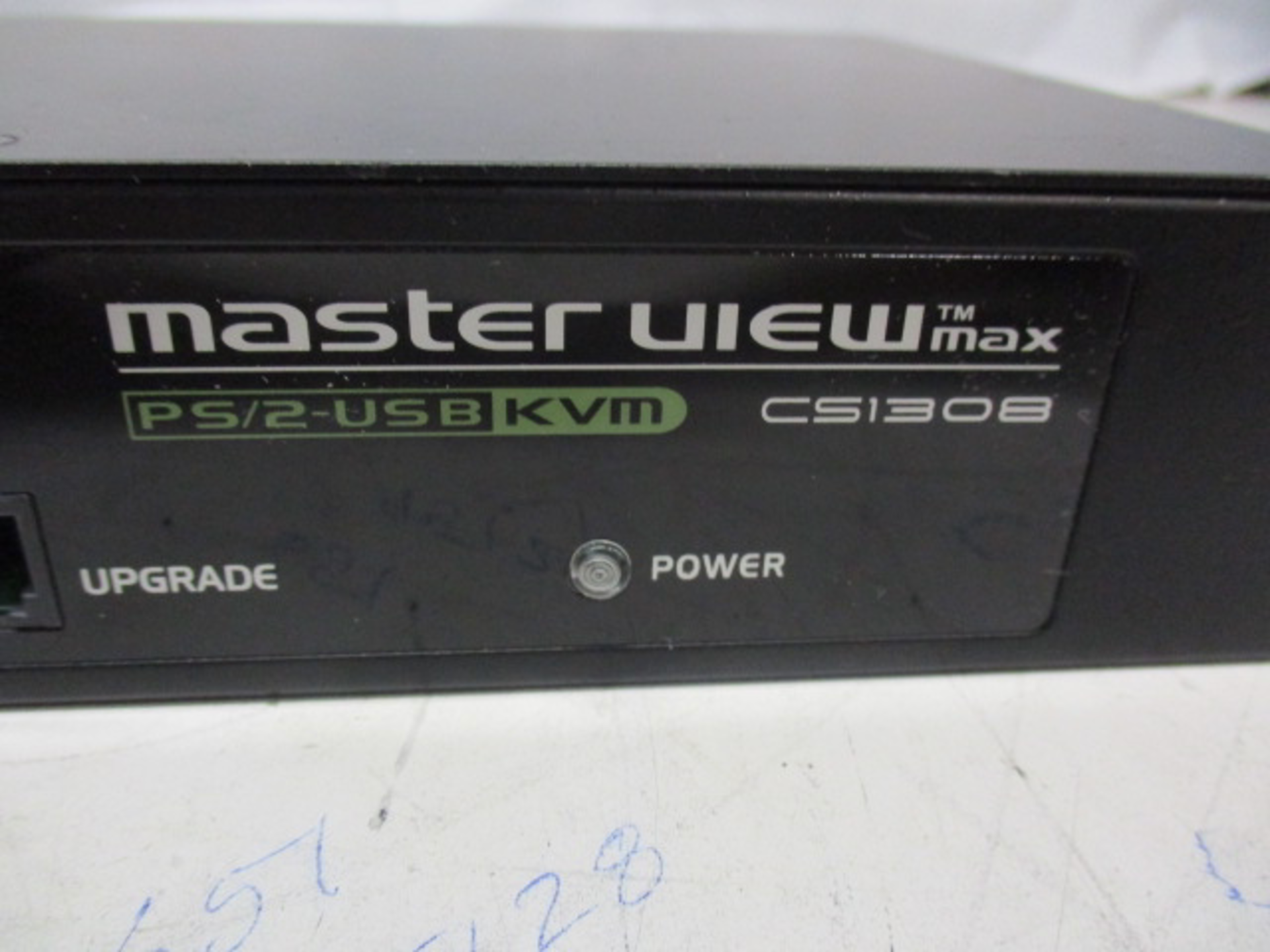 ATEN Master View MAX PS/2 USB KVMP CS1708i Rackmount KvM Switch - Image 3 of 3