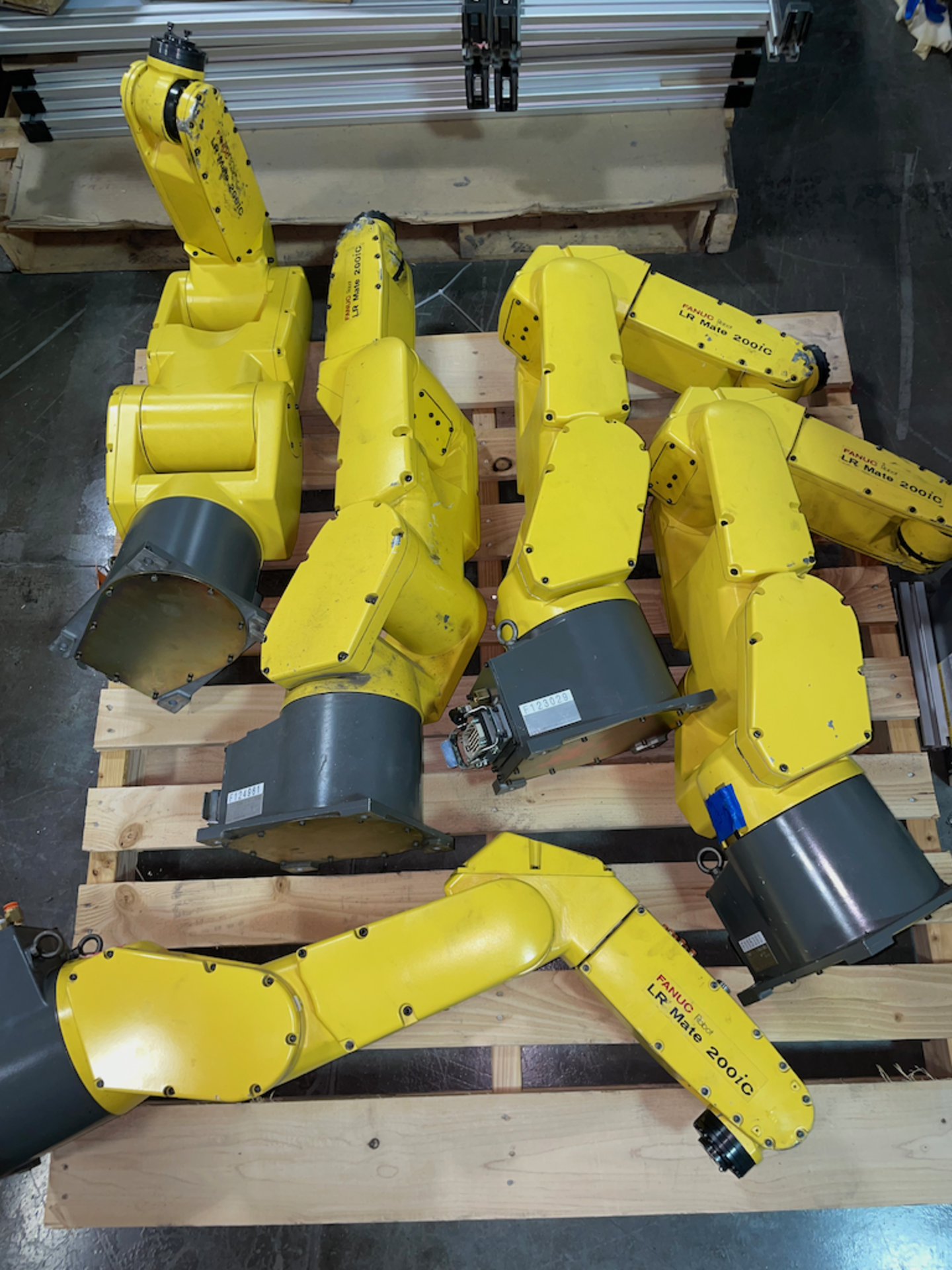 LOT: Consisting of (5) FANIUC LR Mate 200iC Robots w (5) FANUC System R-30iA Mate Controllers - Image 3 of 4