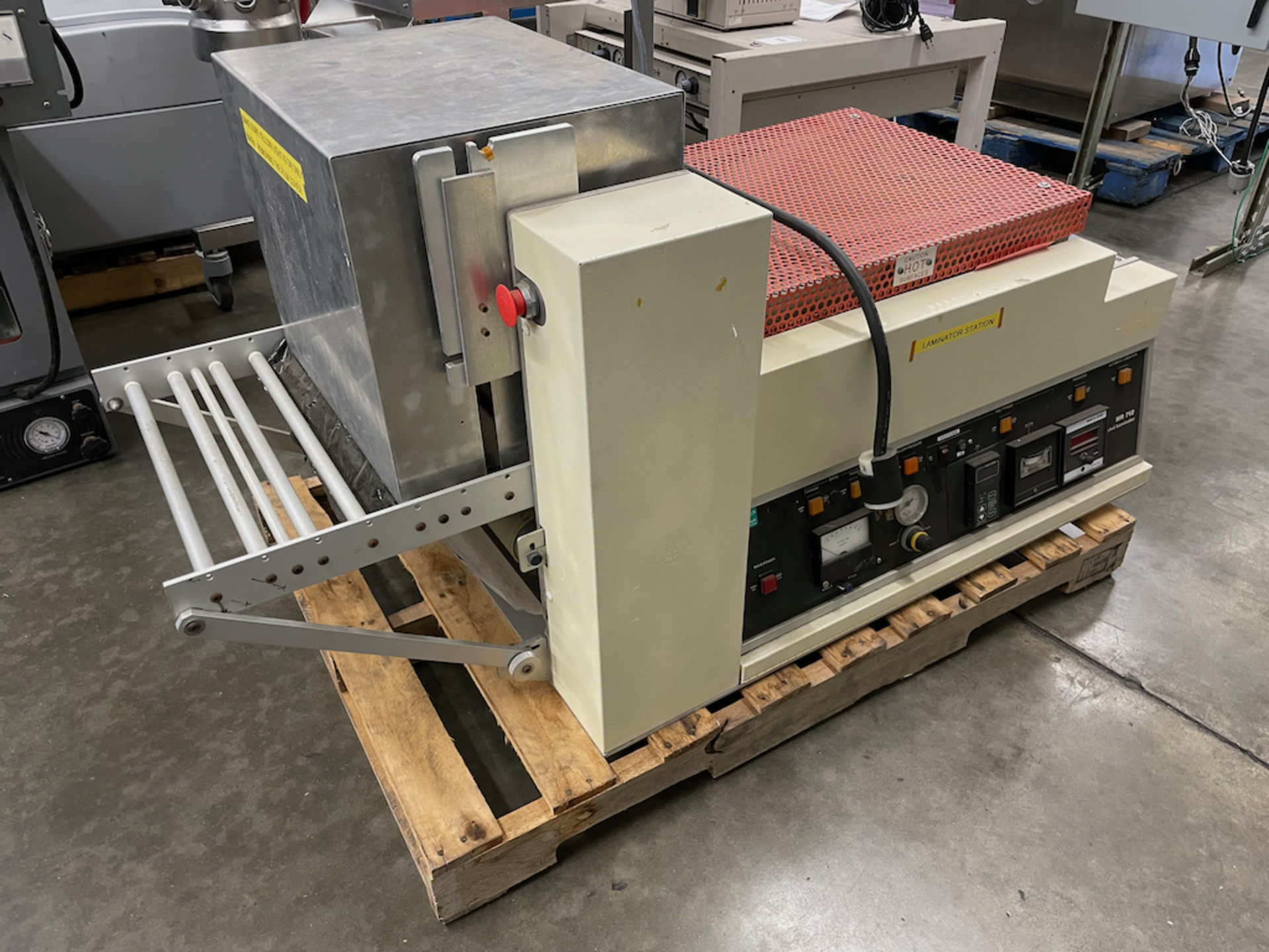 Western Magnum MR 712 Risolve Hot Roll Laminator 12" Belt Width - Image 2 of 5