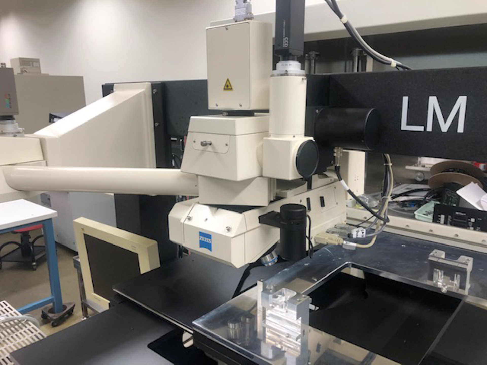 Zeiss large substrate inspection microscope - Located at 33 Great Oaks Blvd. San Jose, CA 95119 - Image 2 of 3