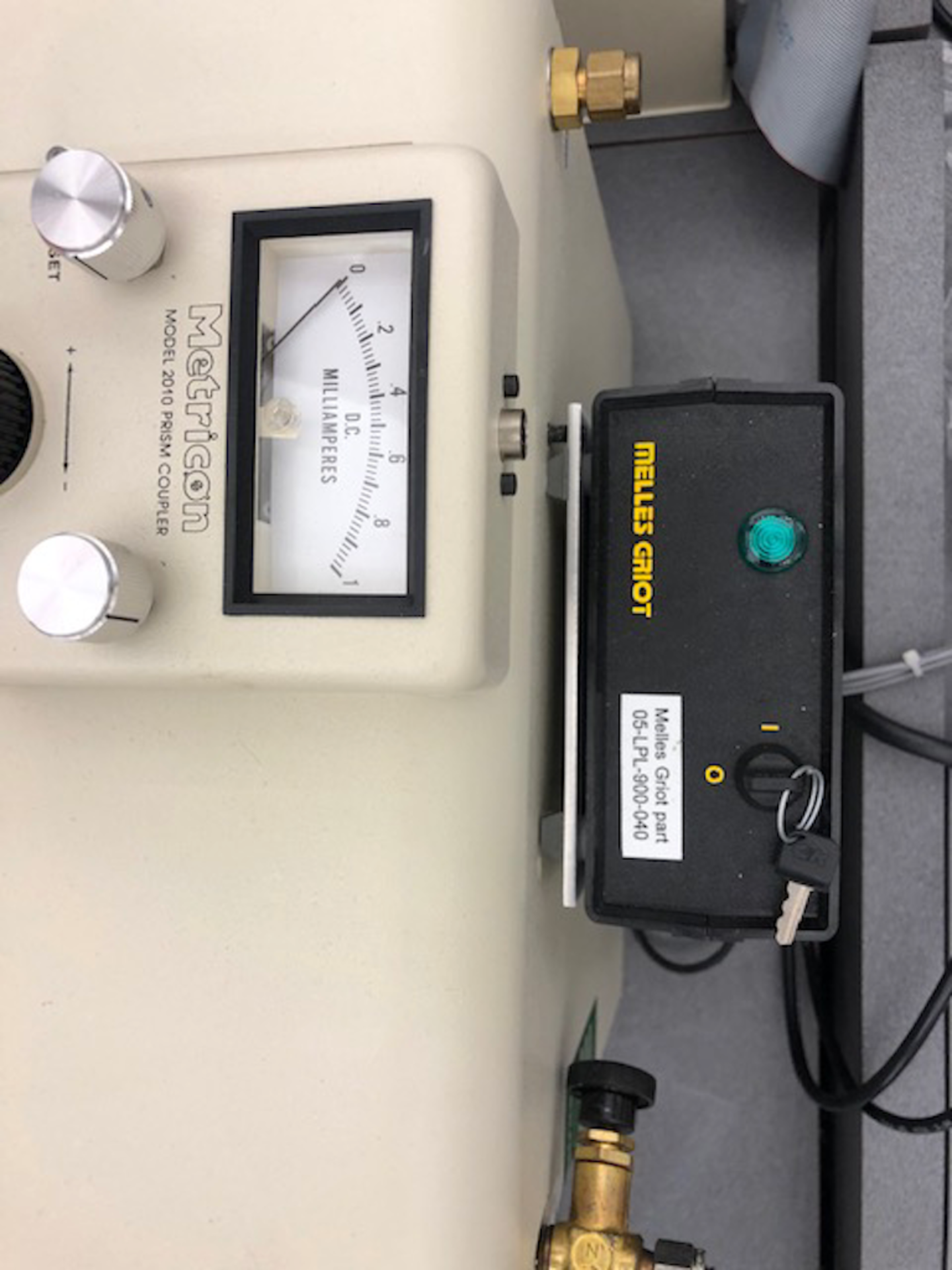 Metricon 2010 thin film analyzer - Located at 33 Great Oaks Blvd. San Jose, CA 95119 - Image 3 of 3