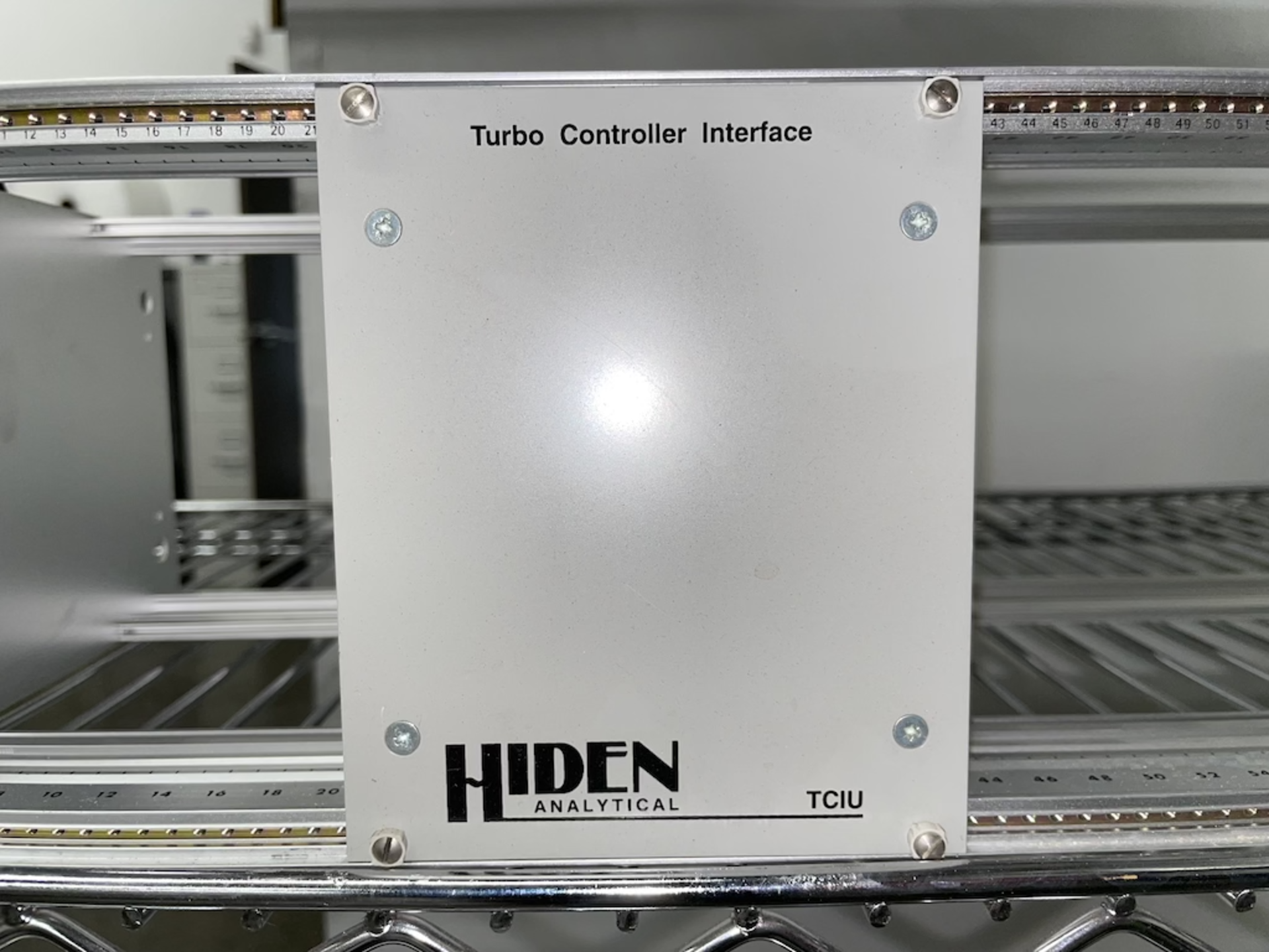 Hiden Analytical TCIU Turbo Pump Controller Interface Model Ha-057-031/c - Image 3 of 4