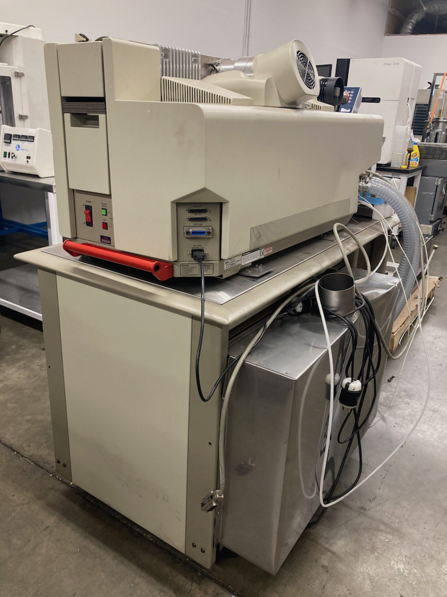 PE Sciex Api 100 Electrospray Ionization Mass Spectrometer LC/MS System Module - Image 9 of 9