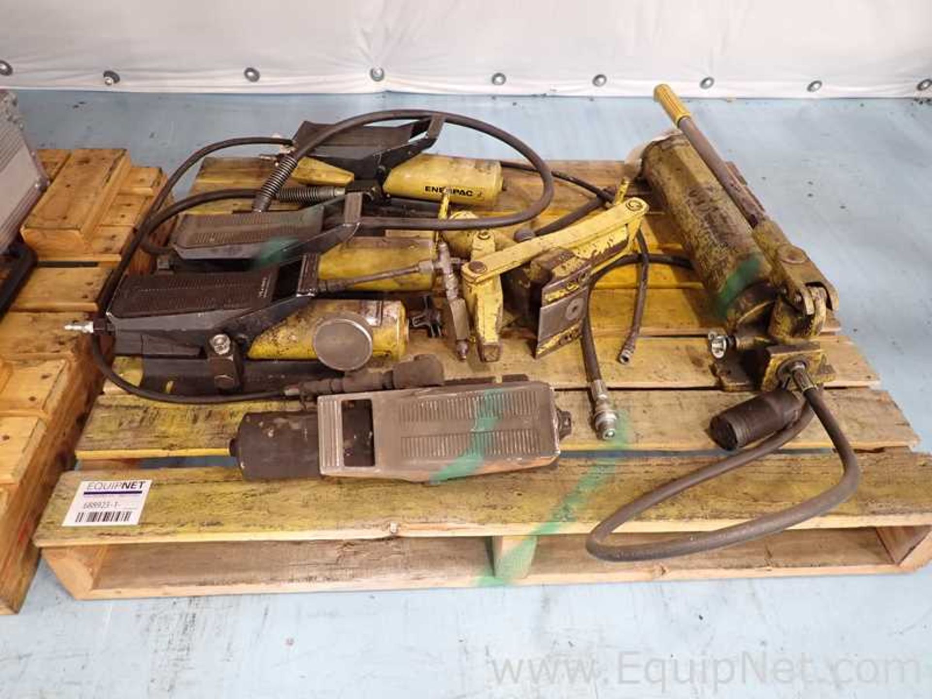 Lot of 6 Enerpac Air-Operated Jacks