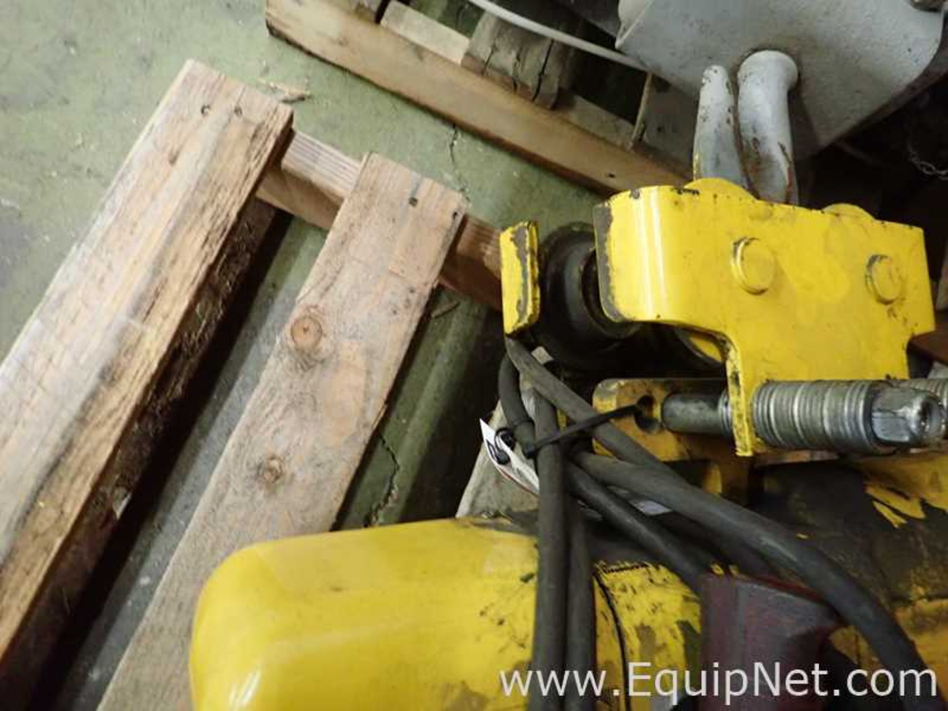 Yale 1 Ton Electric Hoist - Image 3 of 3