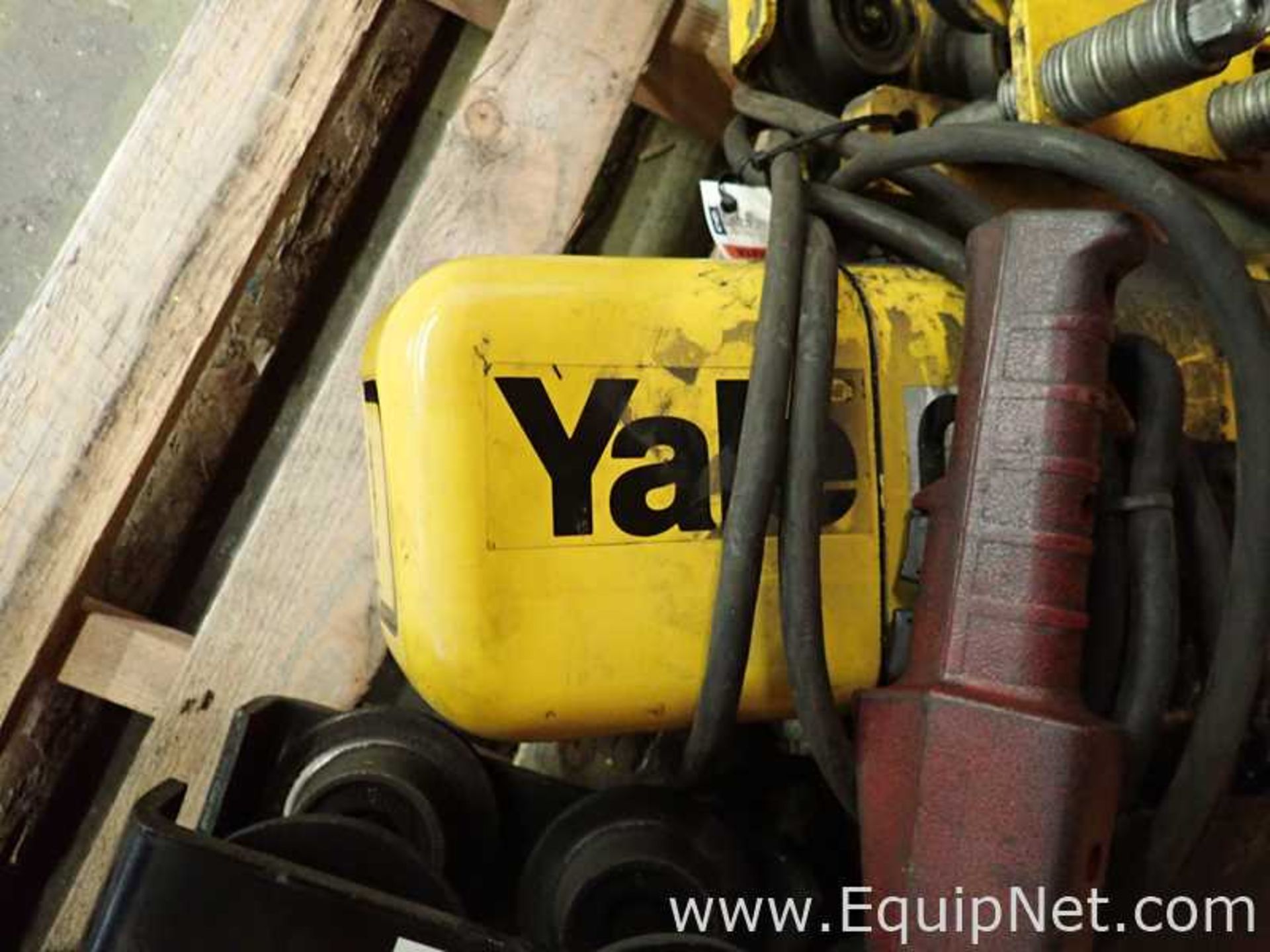 Yale 1 Ton Electric Hoist - Image 2 of 3