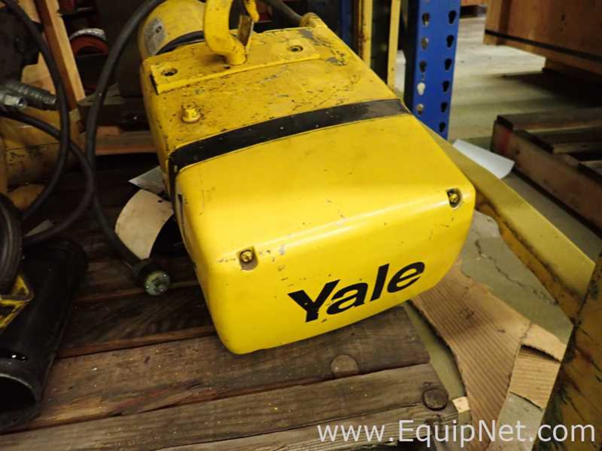 Yale 1/2 Ton Hoist - Image 3 of 4