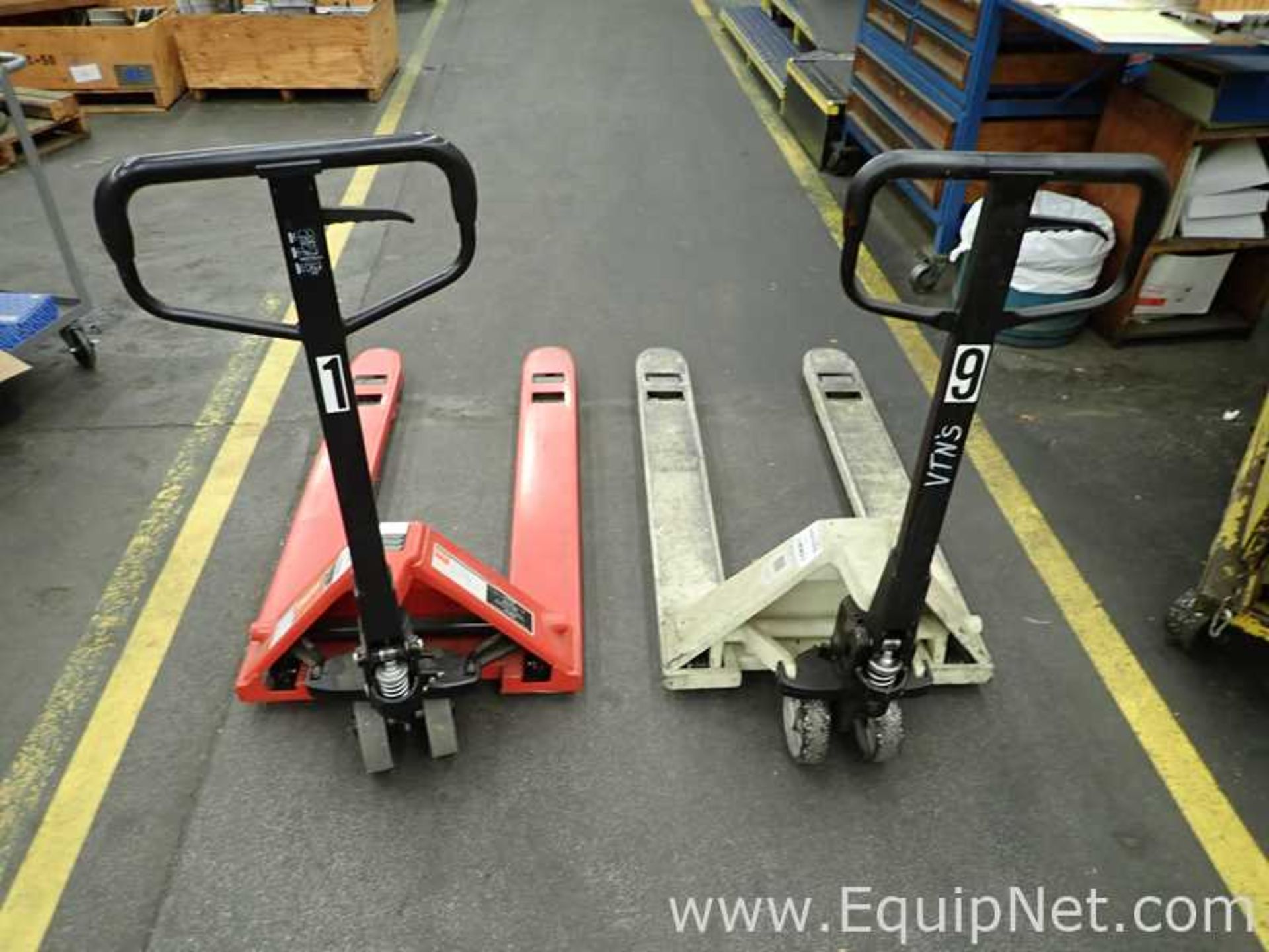 Lot of 2 Manual Pallet Jacks - Image 2 of 4