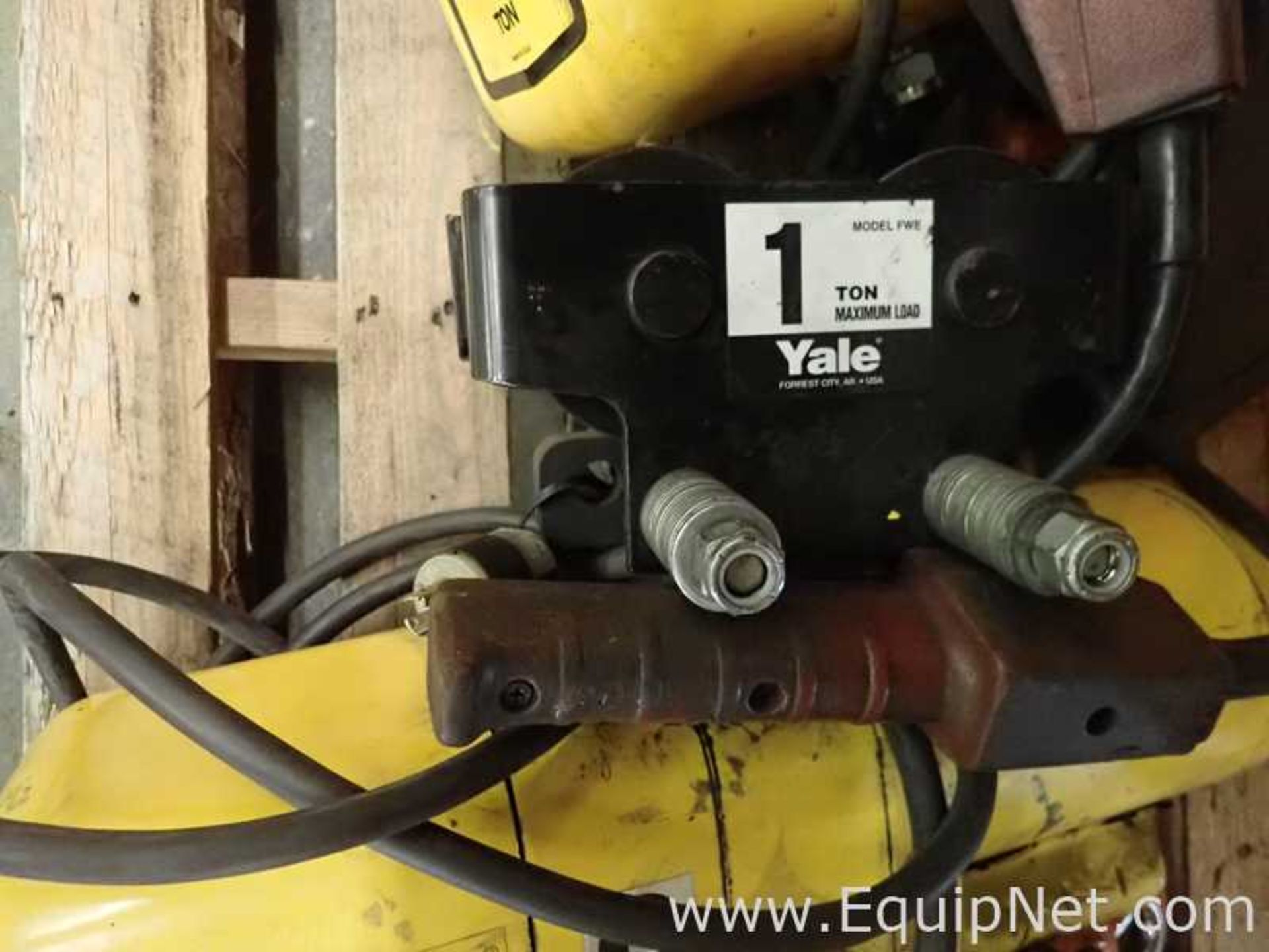 Yale 1 Ton Electric Hoist - Image 3 of 3