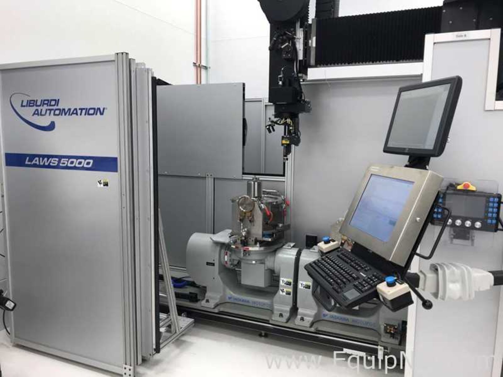 Liburdi Automation Laws 5000 Multi Axis Tig Welding Cell with 4 Yaskawa Robotic Positioners - Image 3 of 13