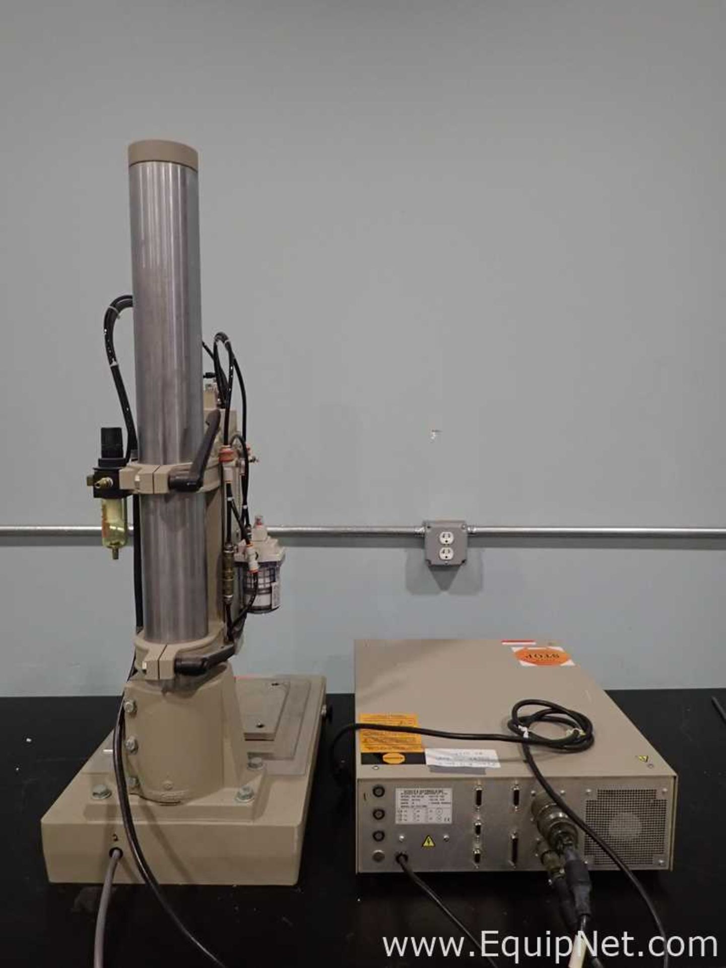 Sonics and Materials 4095 Pneumatic Press with Microsonic Processor for Ultrasonic Plastic Assembly - Image 7 of 10