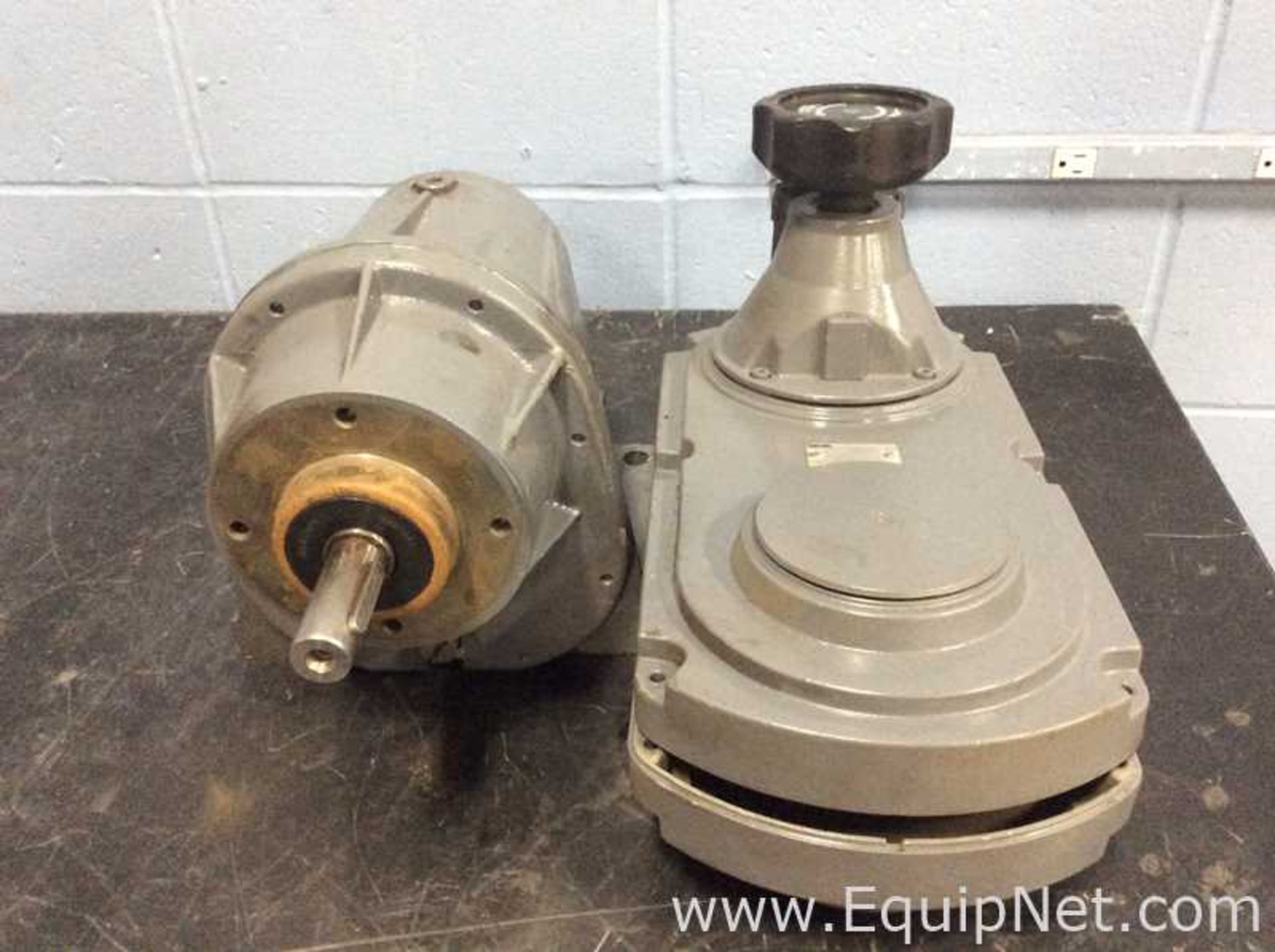 Lenze 12.206 electric Motor With Drive Box