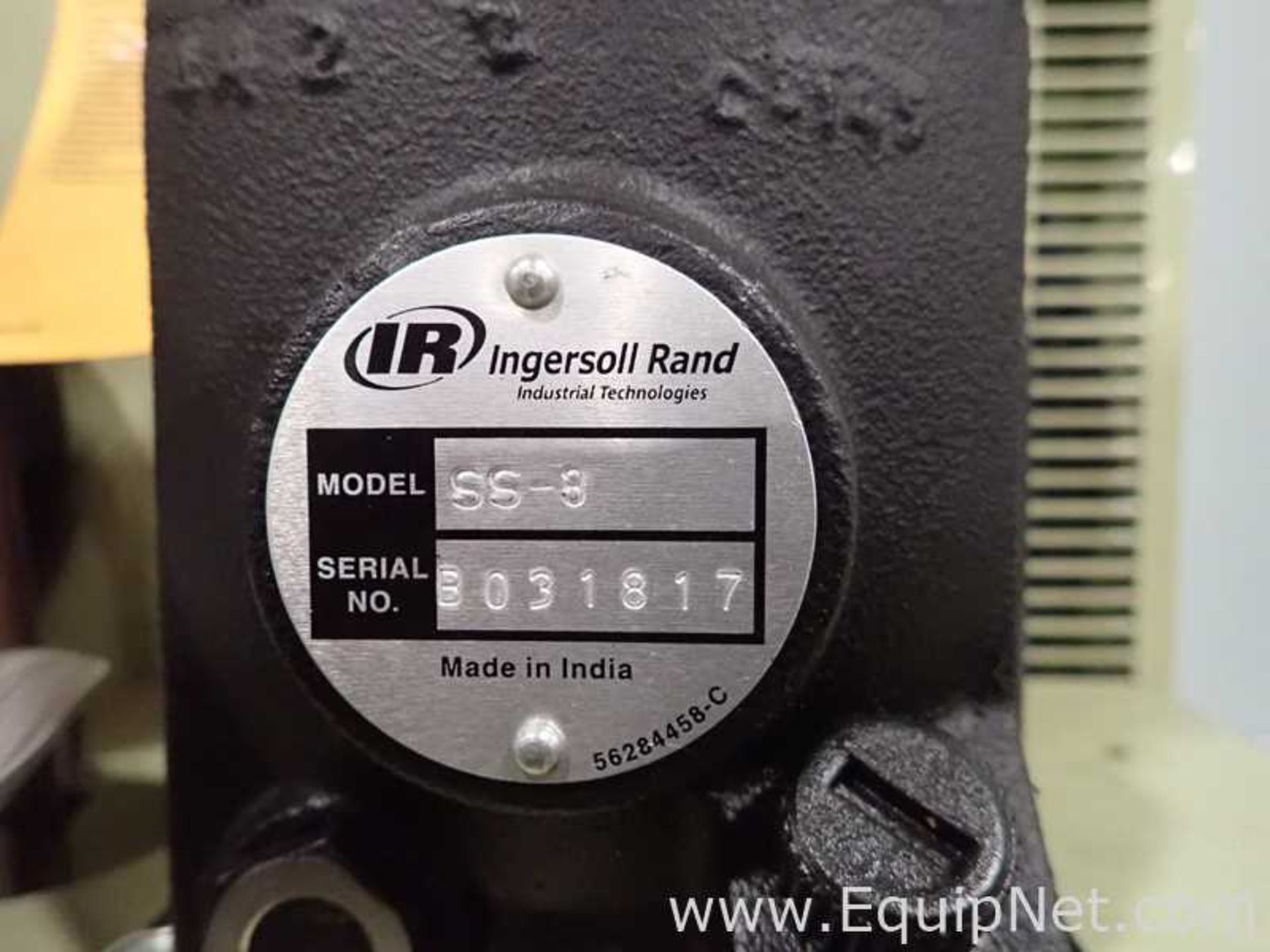 Ingersoll Rand SS3660V with Kit 60 Gallon Air Compressor - Image 6 of 10