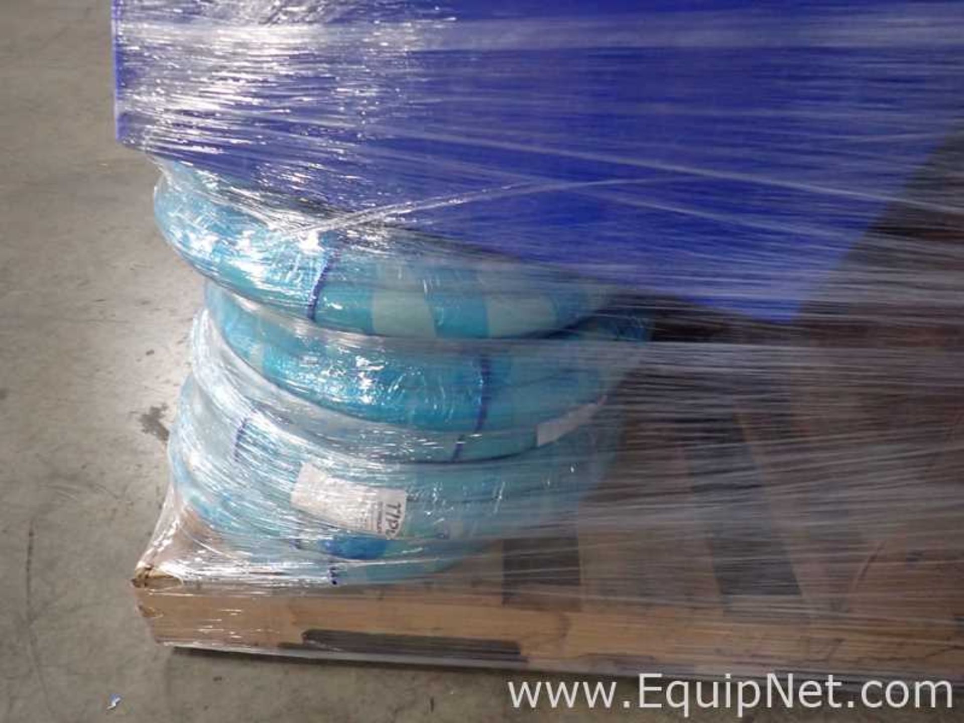 Pallet of Various Vacuum Hoses - Image 7 of 8