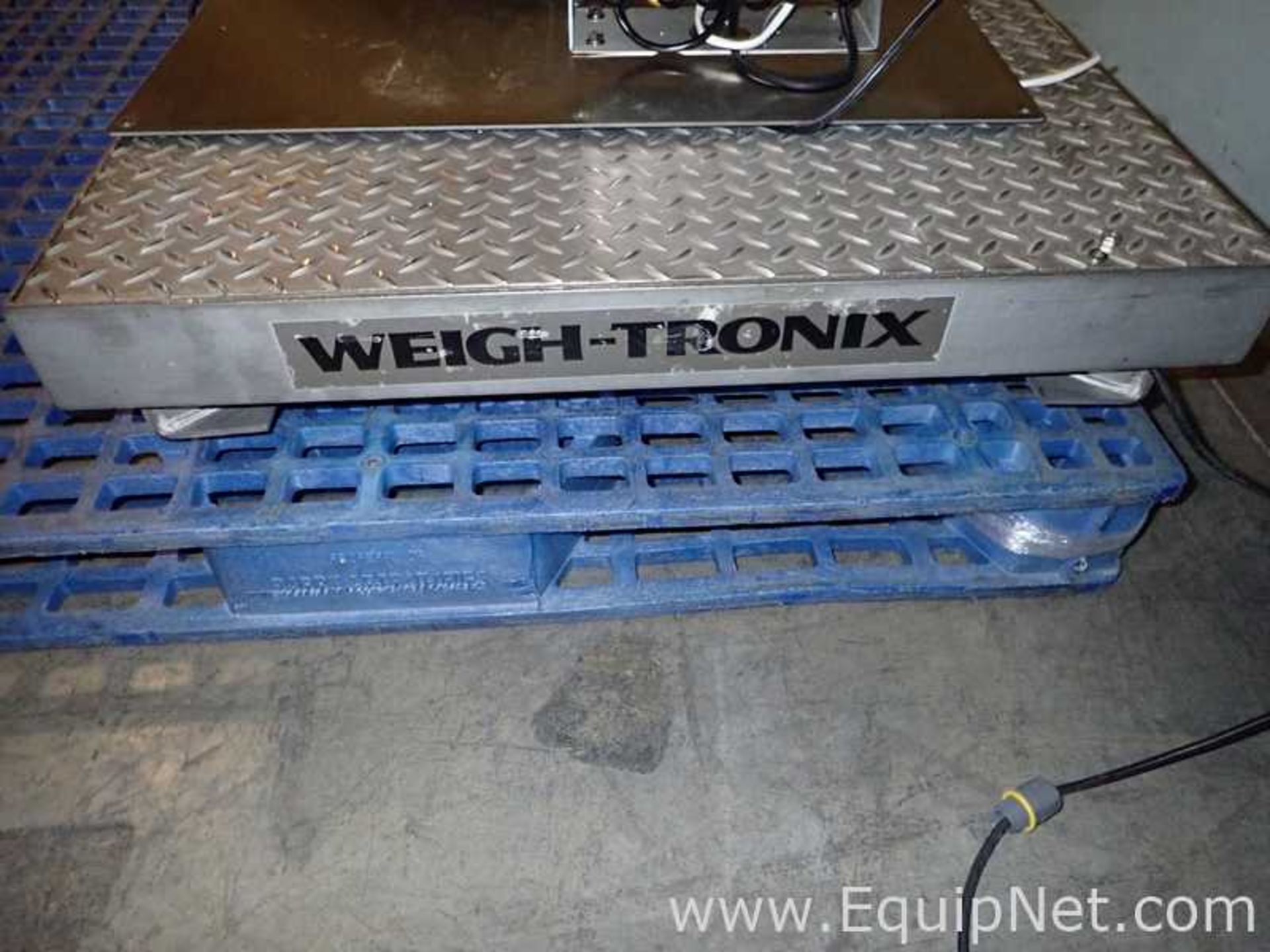 Avery Weigh Tronix DSFS3030A-005 Floor Scale - Image 4 of 8