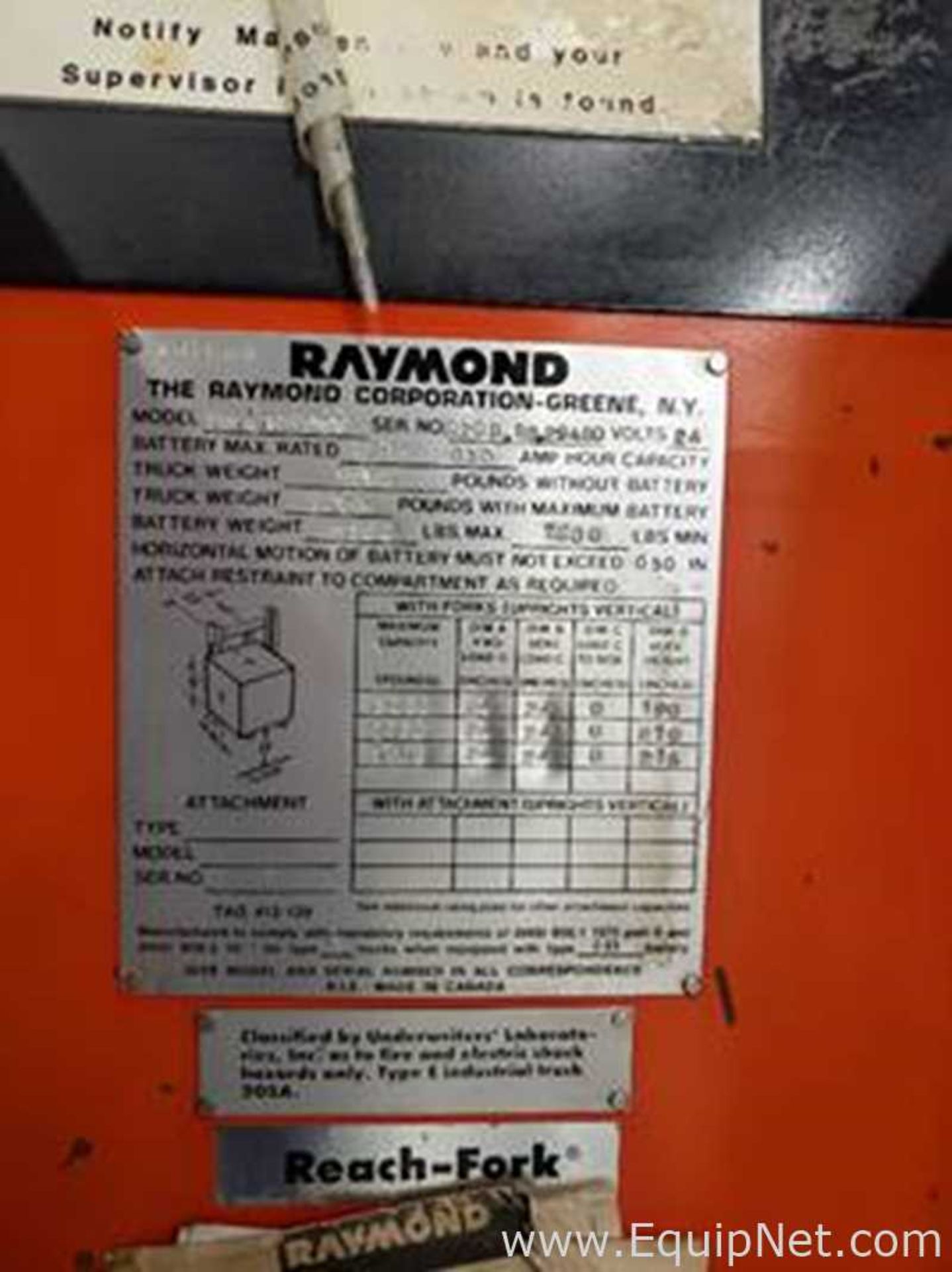 Raymond 20.1.R3011 Battery Operated Fork Lift Reach Truck 24 Volts With Charger - Image 3 of 6