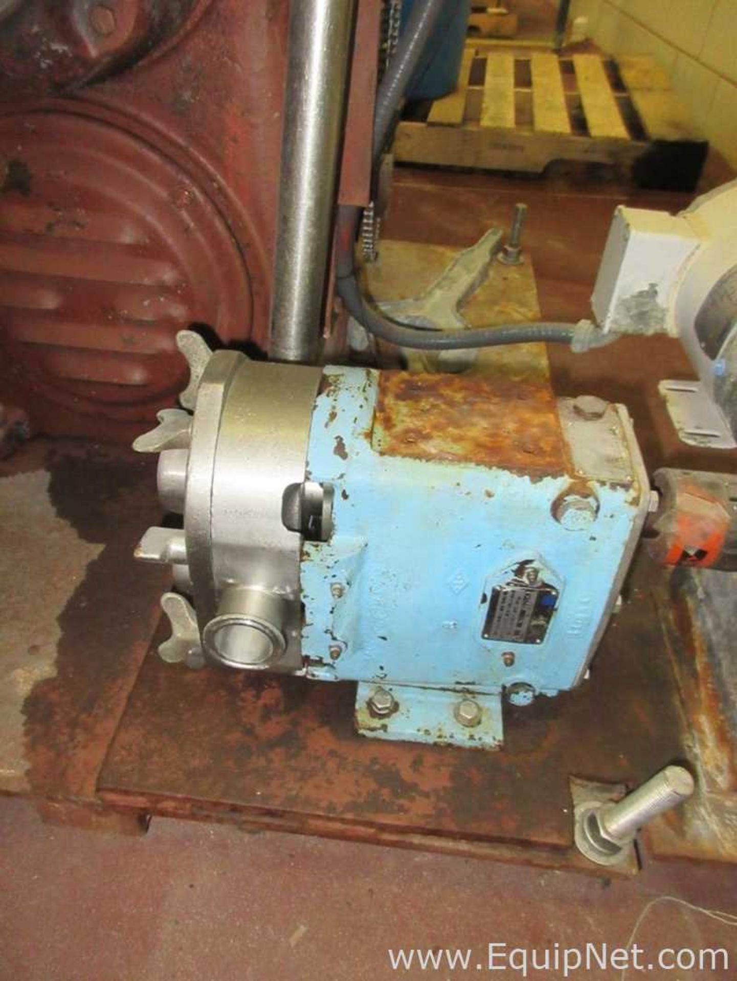 Whipper And Waukesha Positive Displacement Pump - Image 8 of 12