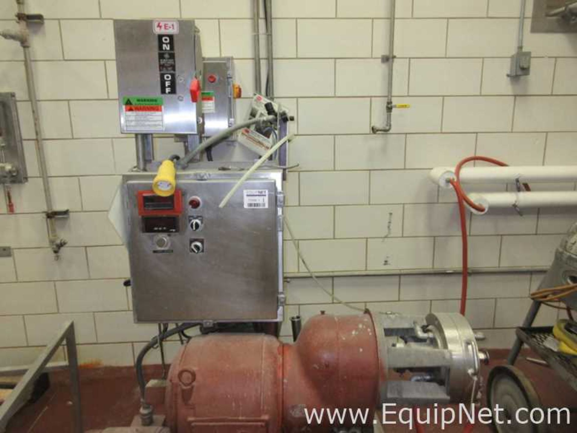 Whipper And Waukesha Positive Displacement Pump
