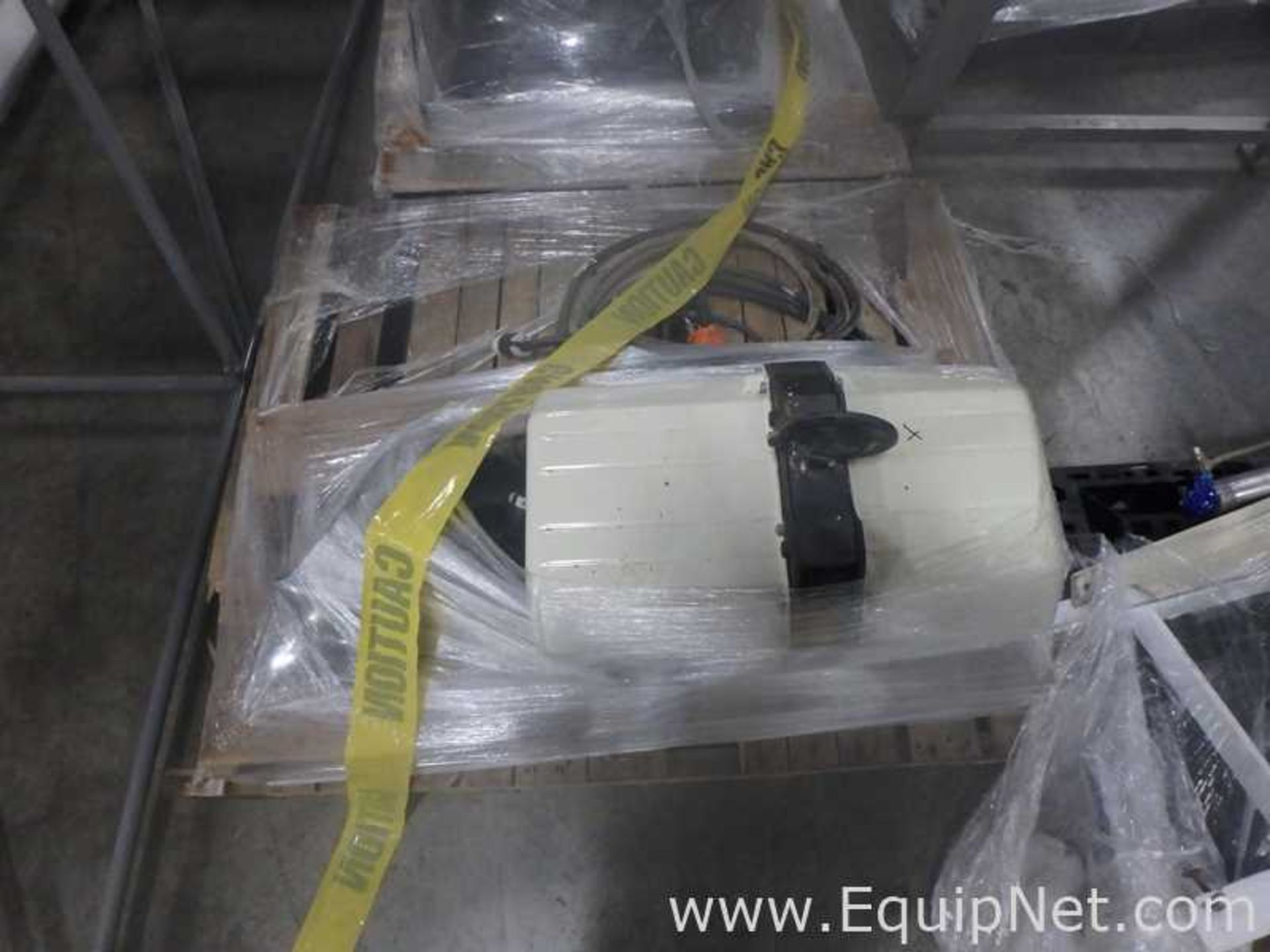 Universal Packaging Inc Mark III Form Fill Seal FFS Machine - Image 9 of 15