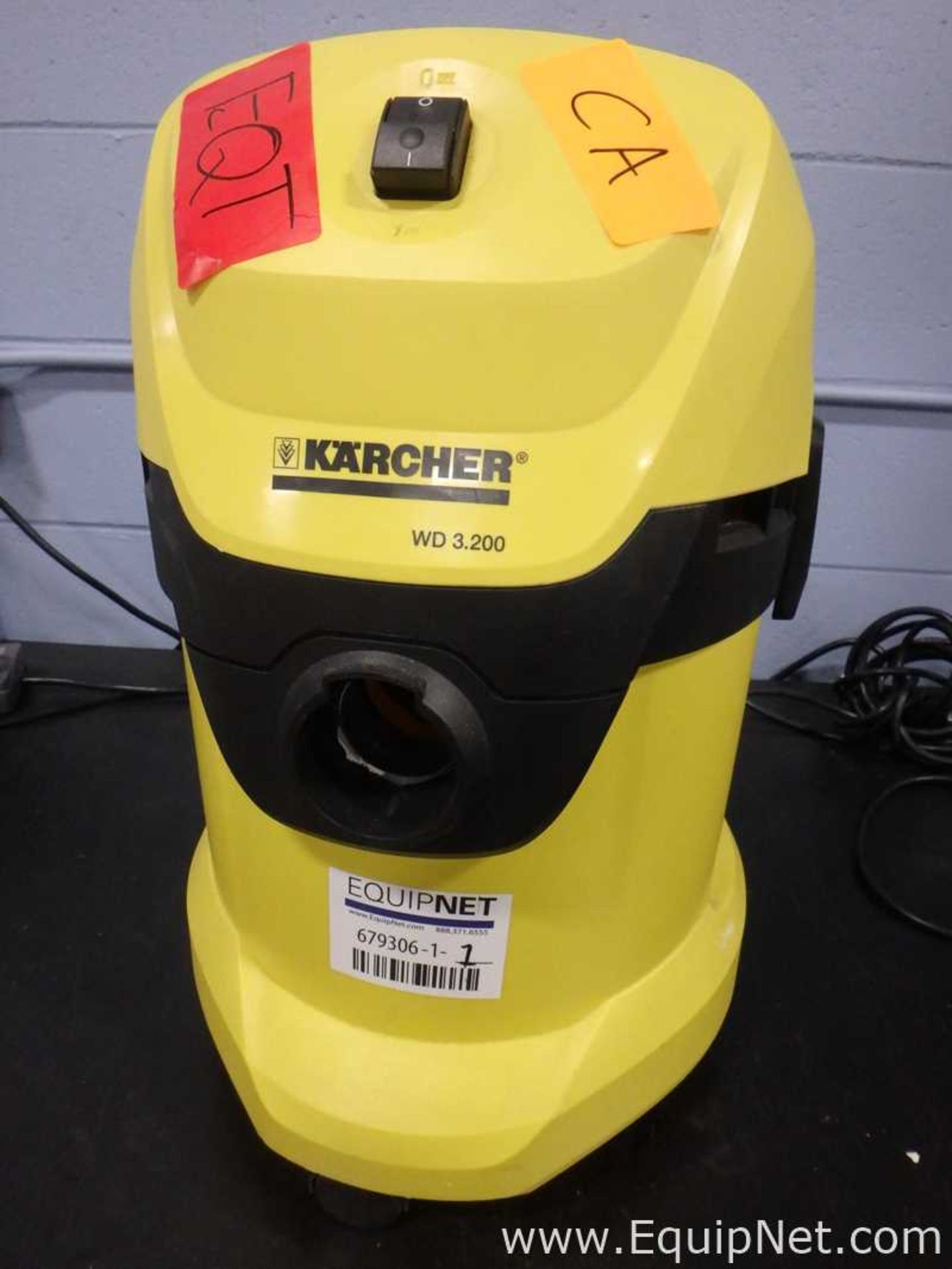 EQUIPNET LISTING #835338; REMOVAL COST: $15; MODEL: WD 3.200; DESCRIPTION: Karcher WD 3.200