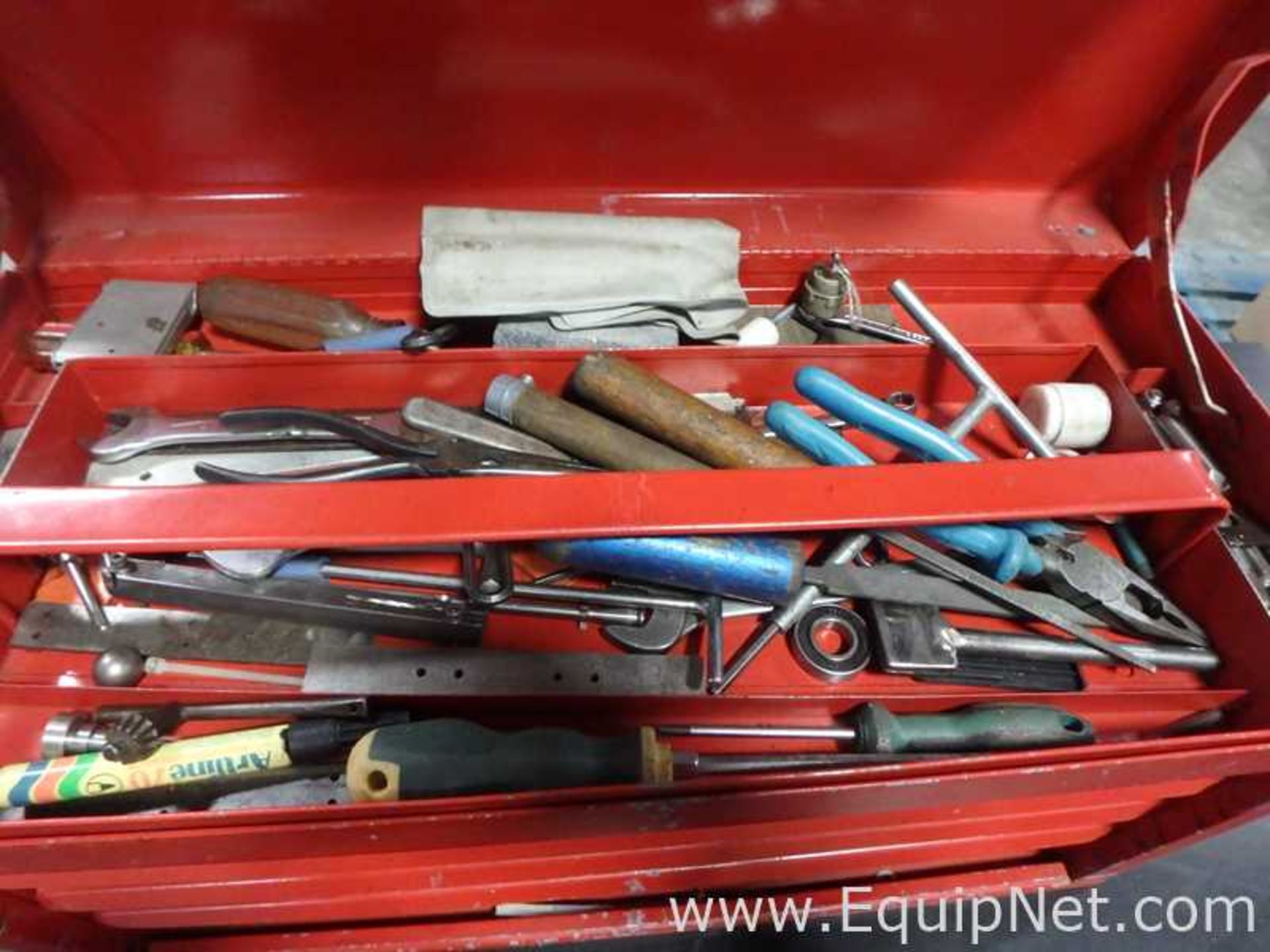 EQUIPNET LISTING #835371; REMOVAL COST: $15; DESCRIPTION: Tool Chest with Some ToolsSee Photos - Image 8 of 8