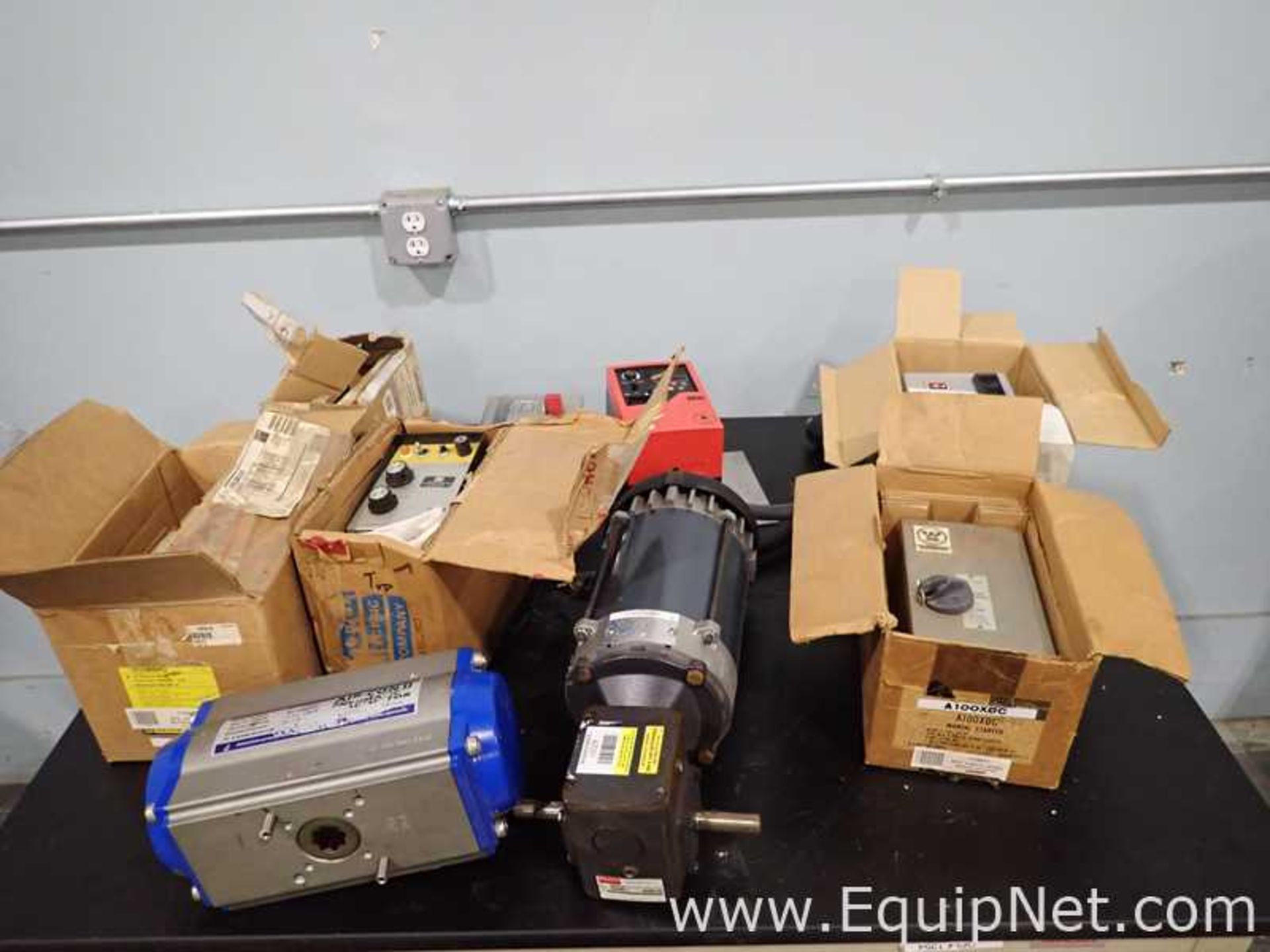 EQUIPNET LISTING #793890; REMOVAL COST: $25; DESCRIPTION: Lot of Assorted MRO Lot Includes:(1)