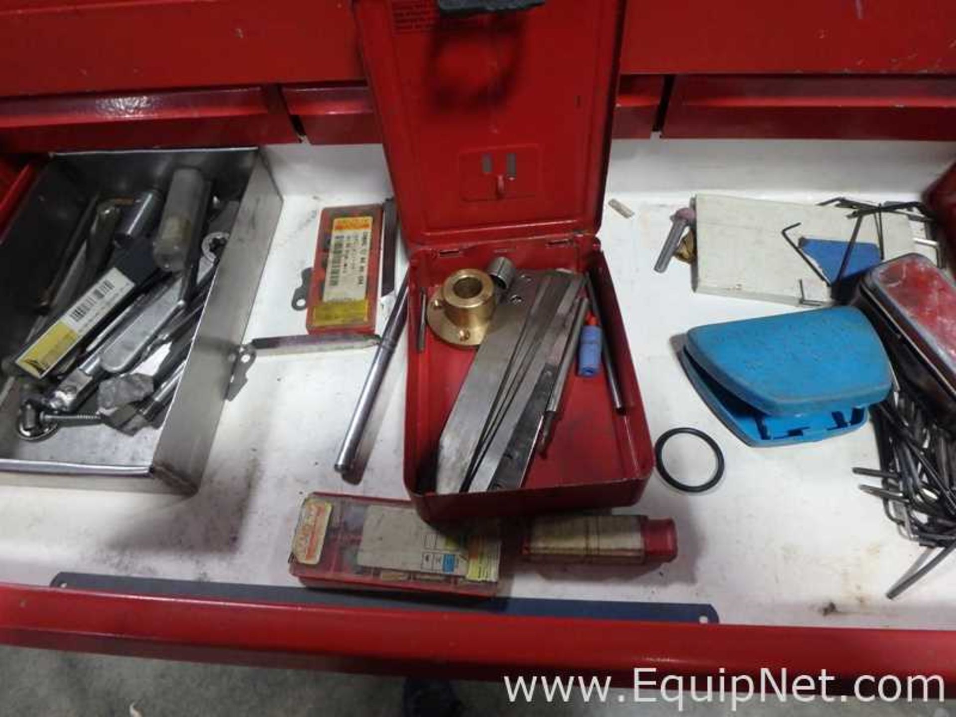 EQUIPNET LISTING #835371; REMOVAL COST: $15; DESCRIPTION: Tool Chest with Some ToolsSee Photos - Image 4 of 8