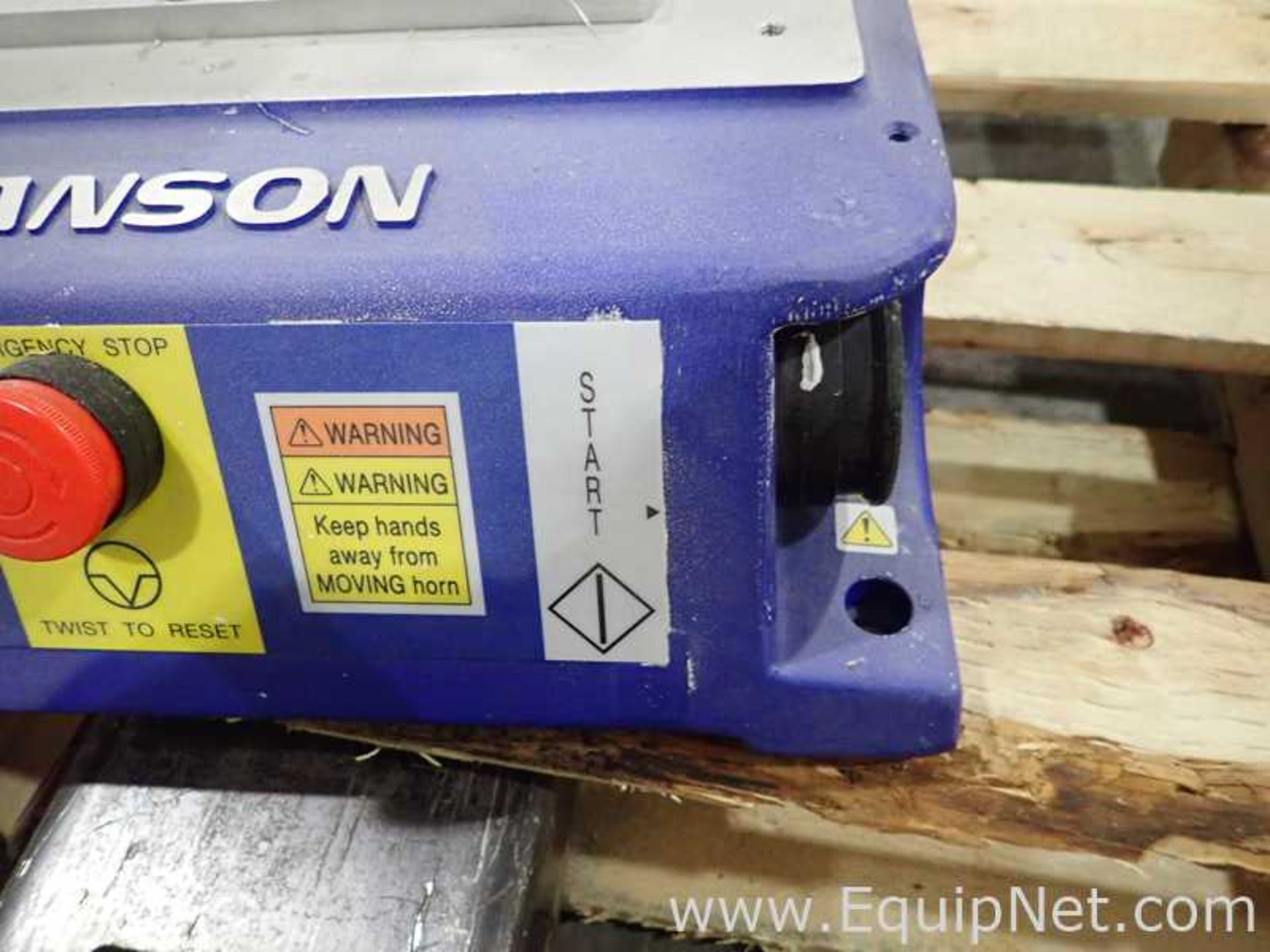 EQUIPNET LISTING #734727; REMOVAL COST: $25; DESCRIPTION: Branson Ultrasonic Welder Requires a PC - Image 4 of 7