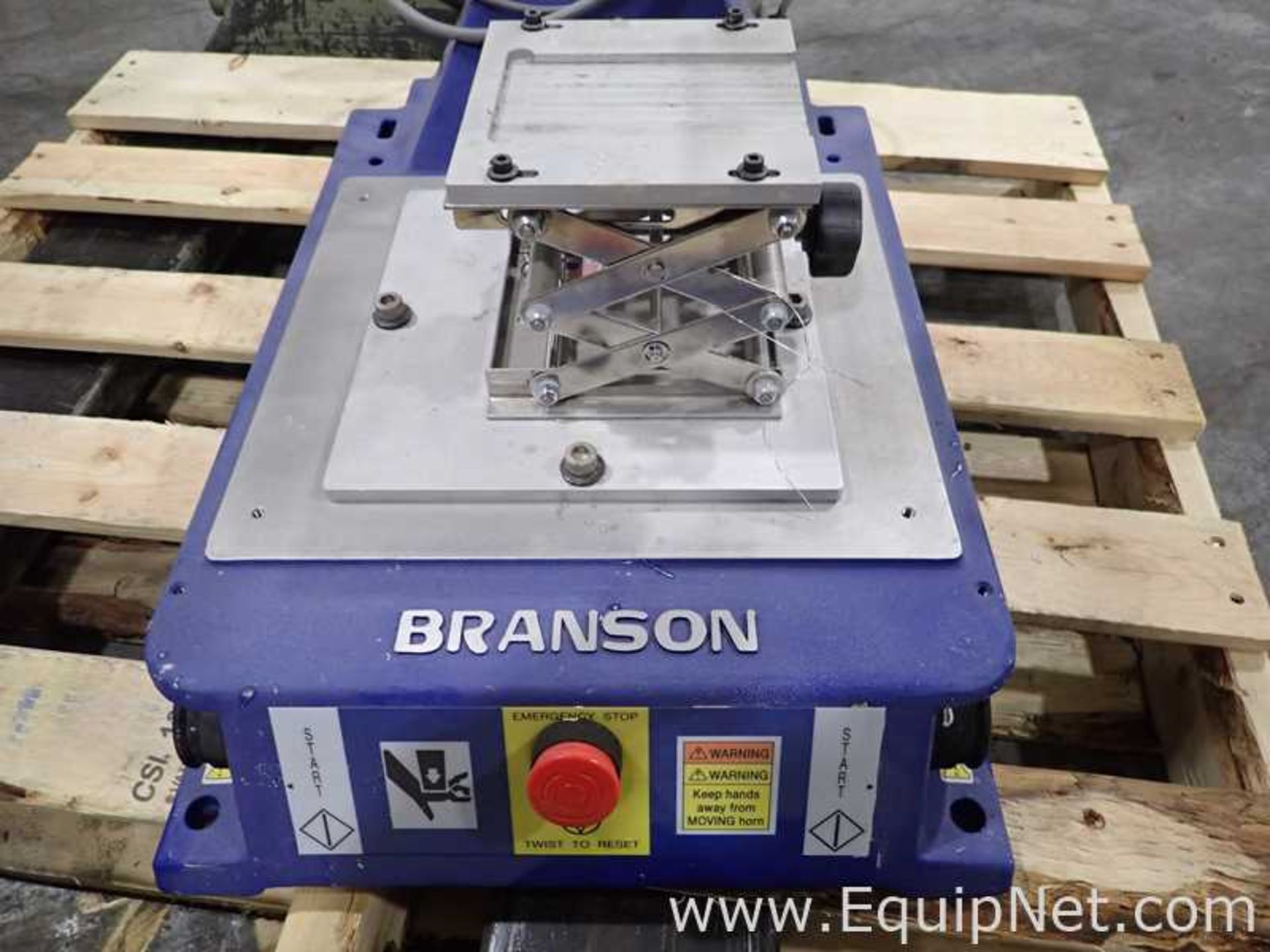 EQUIPNET LISTING #734727; REMOVAL COST: $25; DESCRIPTION: Branson Ultrasonic Welder Requires a PC - Image 2 of 7