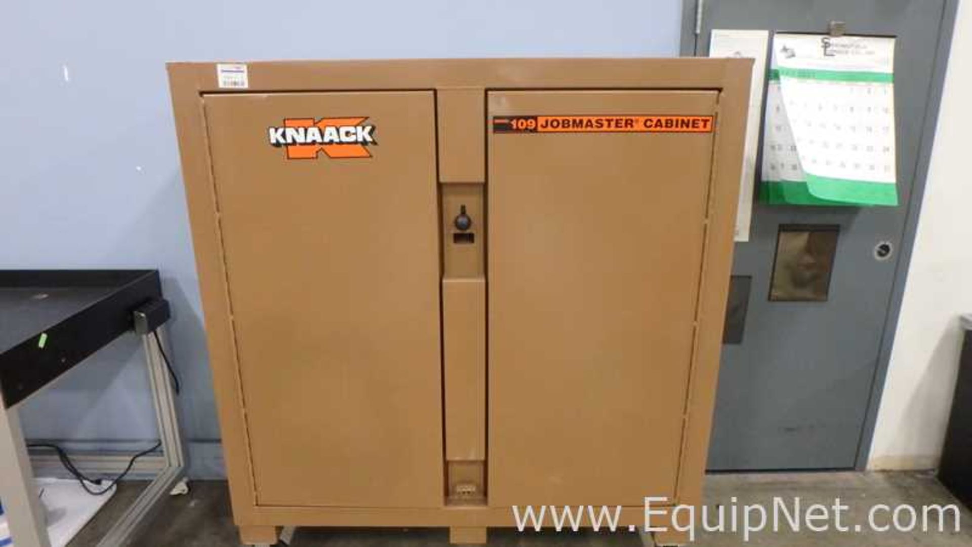 EQUIPNET LISTING #783951; REMOVAL COST: $40; MODEL: 109; DESCRIPTION: Knaack 109 Jobmaster CabinetOn